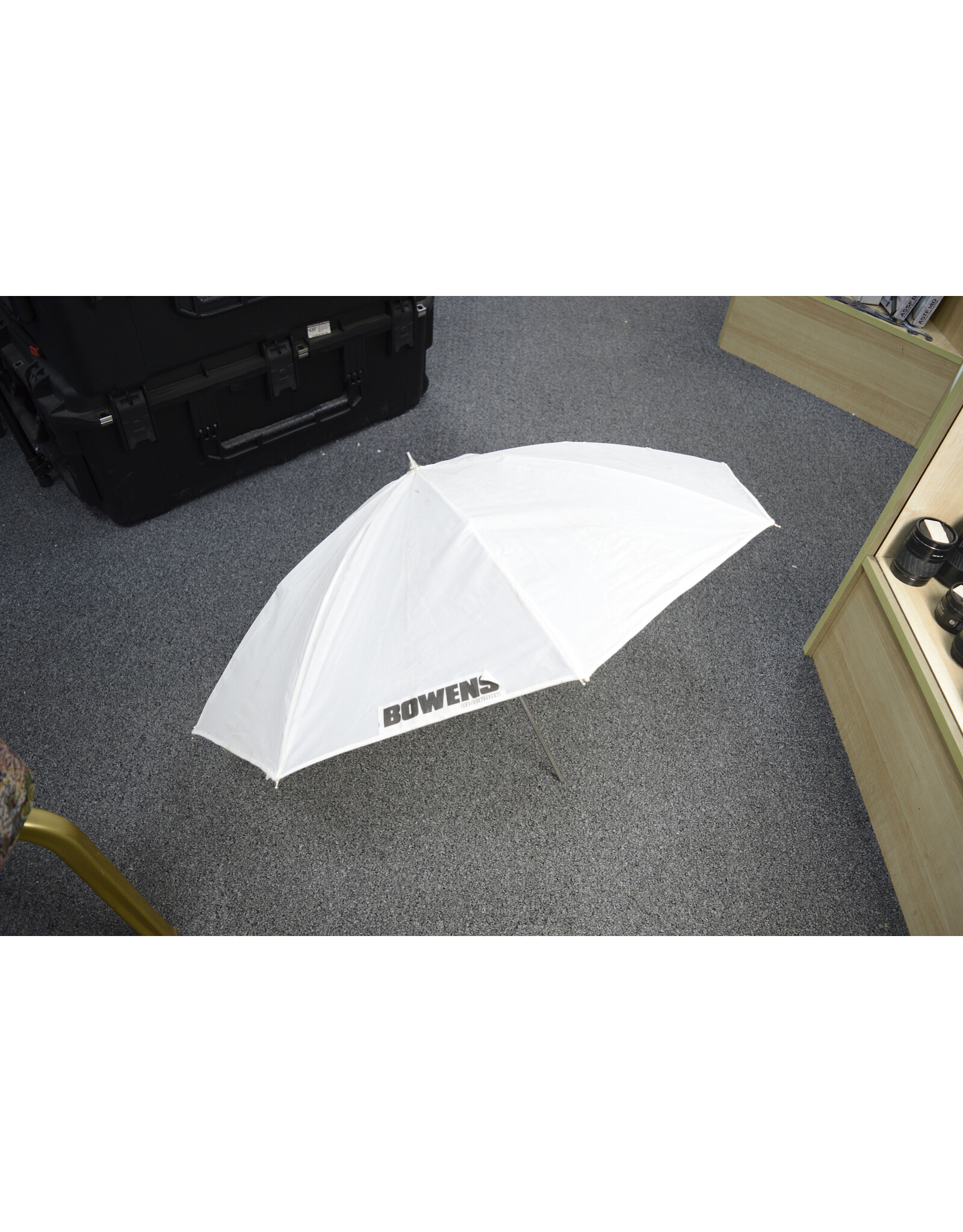 Bowens Bowens 32 Inch White Diffused Umbrella (Pre-owned)