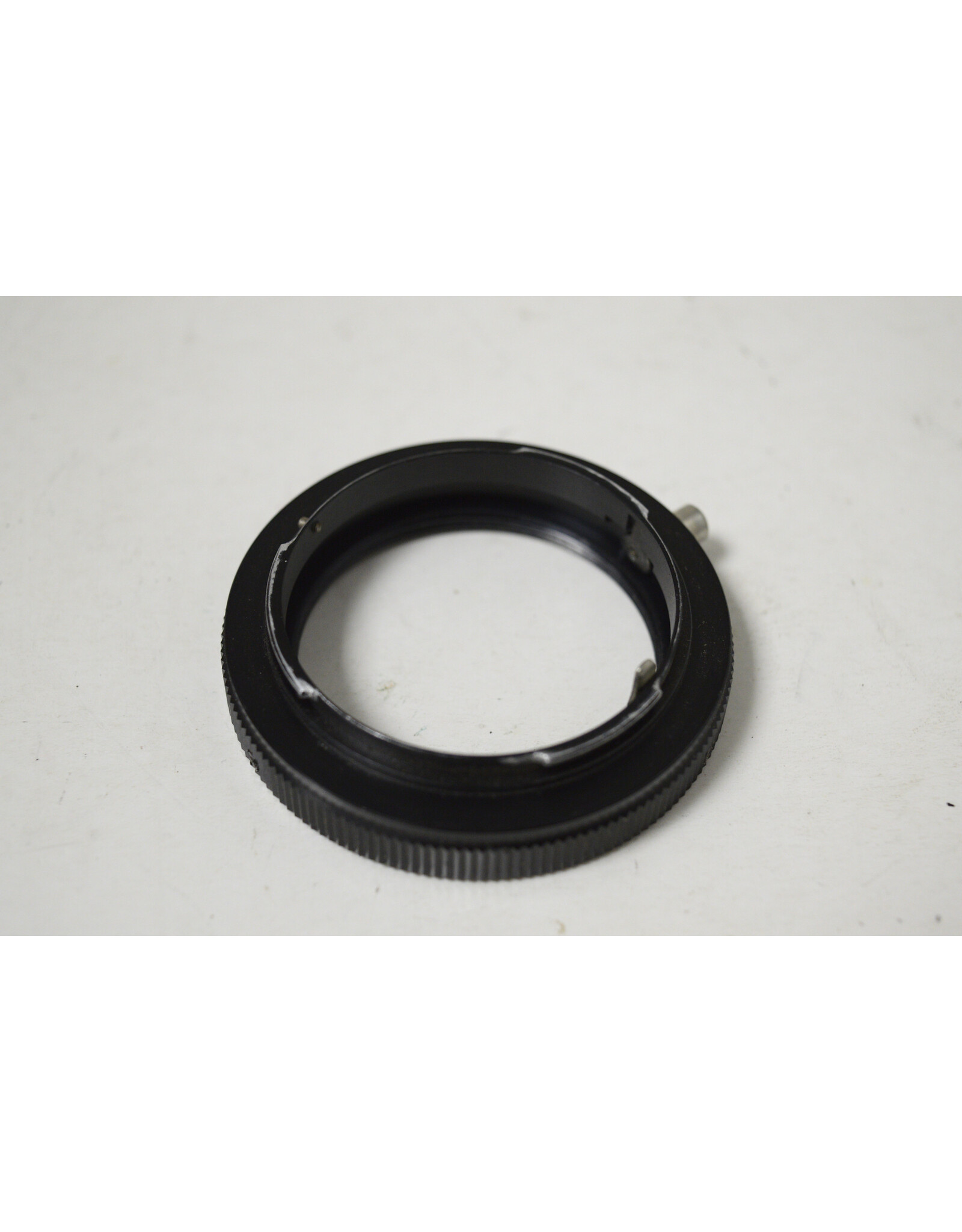 Bower T Mount Adapter Ring Olympus OM (Pre-owned)(For Film Camera)