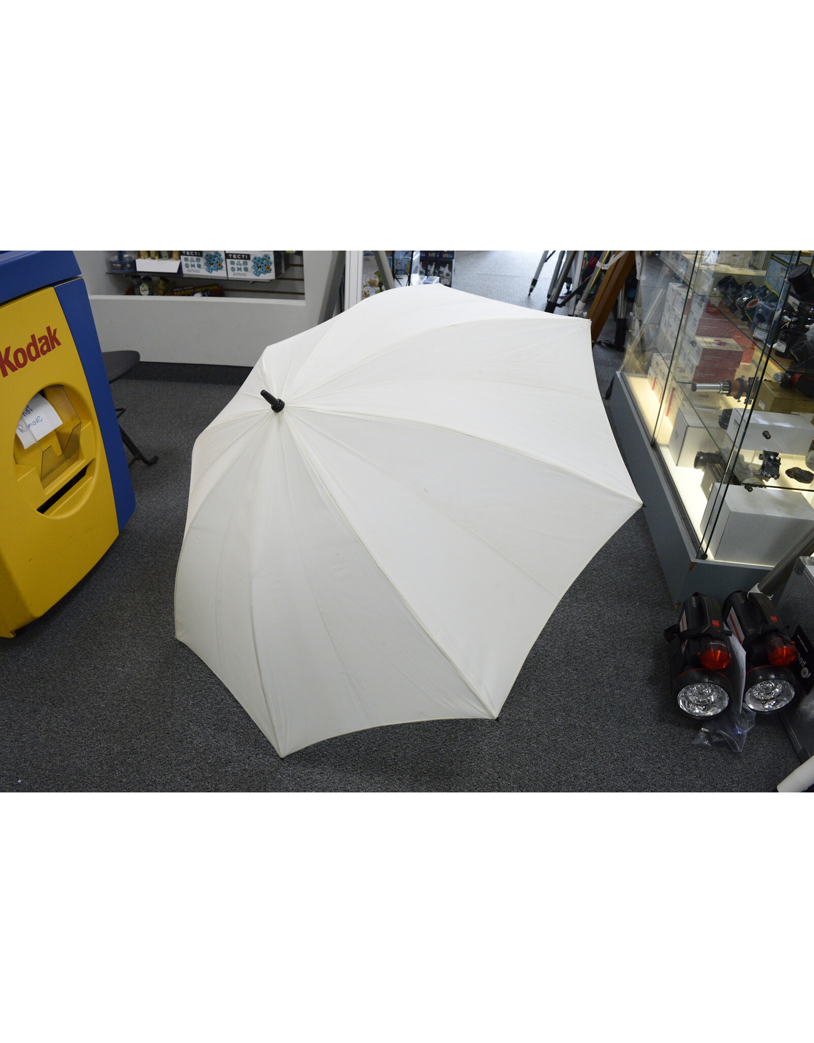 Bowens Bowens 48 Inch White Diffused Umbrella (Pre-owned)