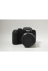 Nikon Nikon Coolpix B700 20.3 MP 60X Optical Zoom Wide 4K point and Shoot Digital with Battery