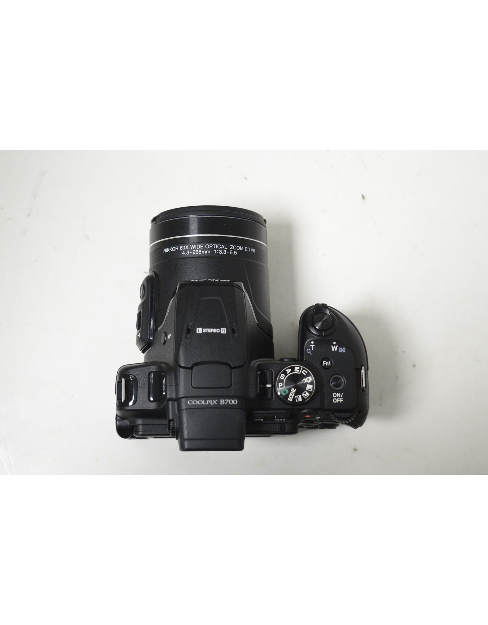 Nikon Nikon Coolpix B700 20.3 MP 60X Optical Zoom Wide 4K point and Shoot Digital with Battery