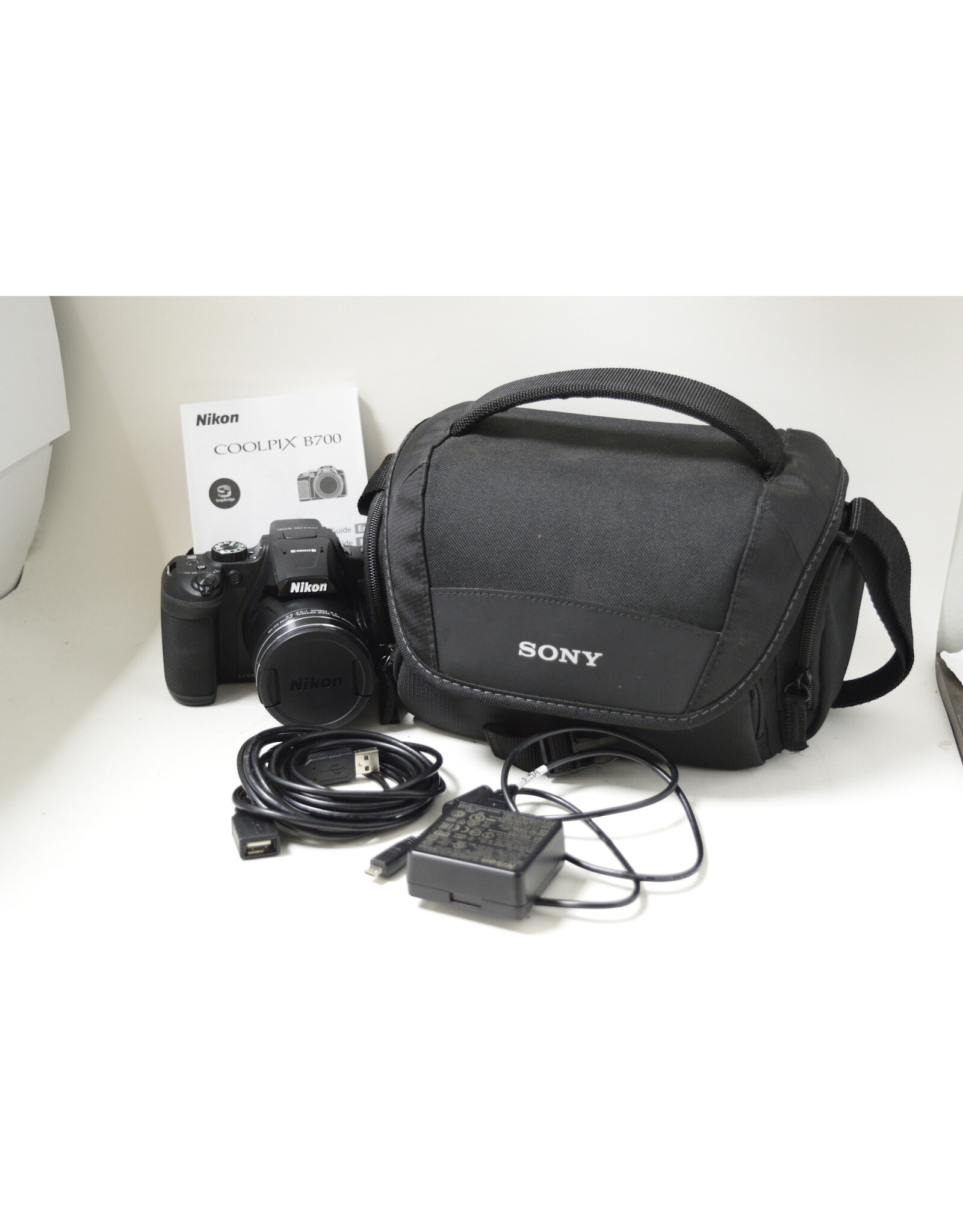 Nikon Nikon Coolpix B700 20.3 MP 60X Optical Zoom Wide 4K point and Shoot Digital with Battery