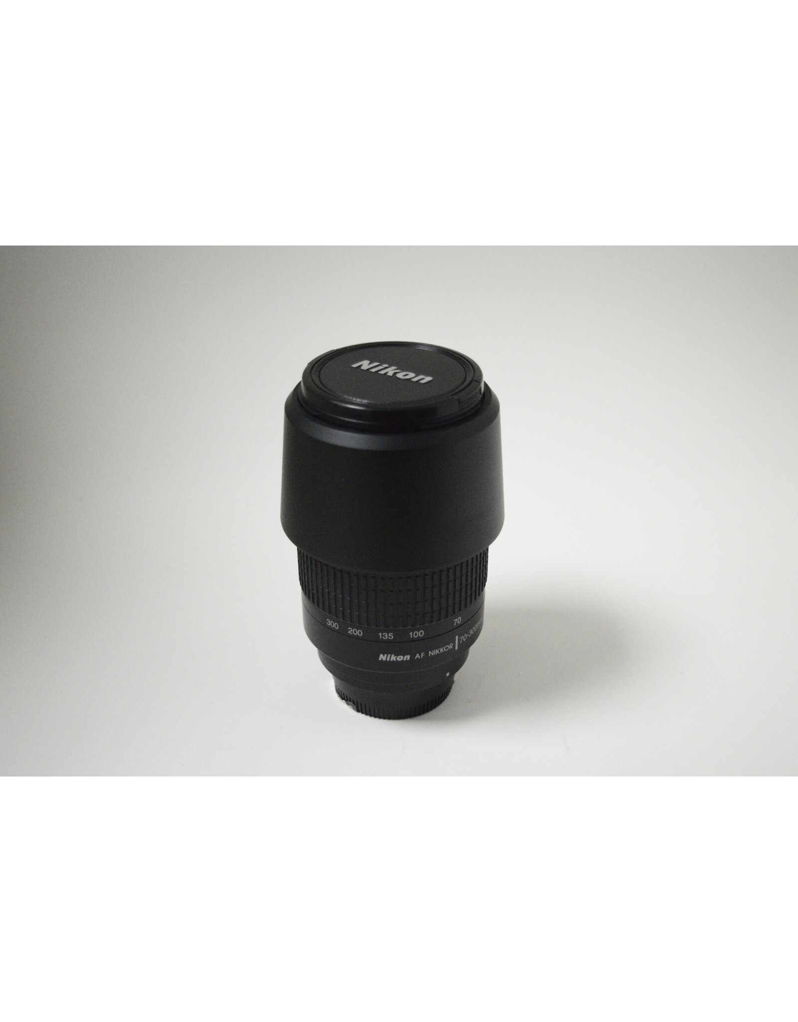 Nikkor Nikon AF Nikkor 70-300mm f/4-5.6 G Telephoto Zoom Lens (Pre-owned)