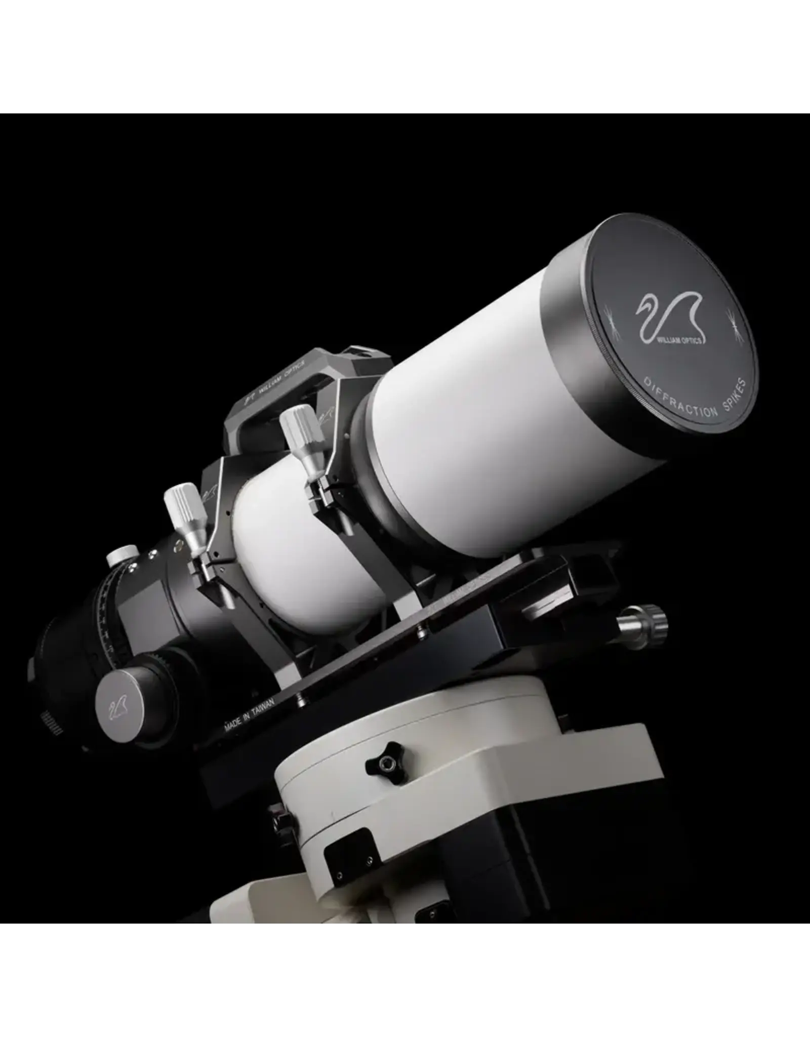 William Optics William Optics Fluorostar 91 with 3.3" Rack & Pinion Focuser - SPACE GRAY