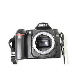 Nikon Nikon D50 DSLR Camera Body with Carry Case - Tested & Working