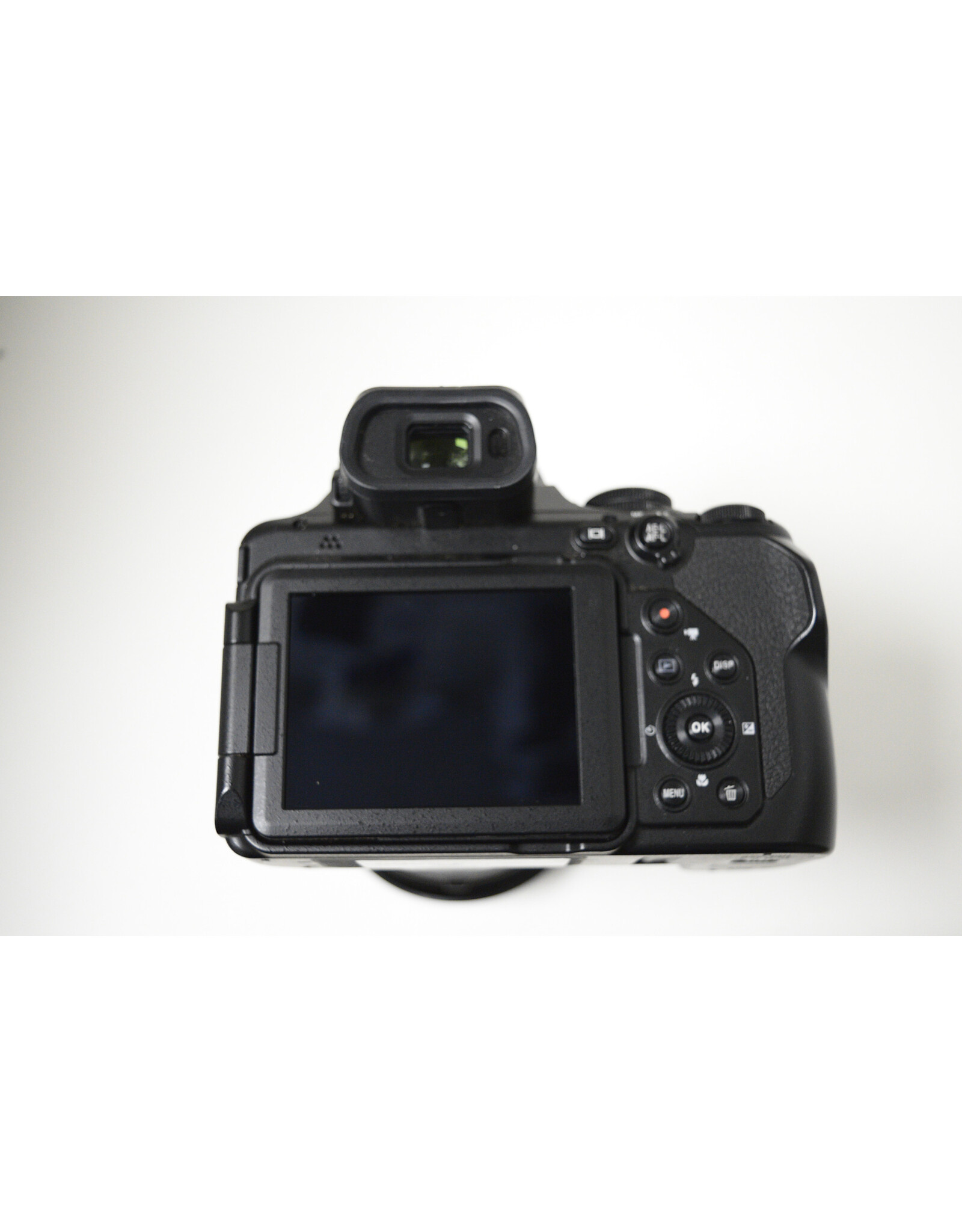 Nikon Nikon COOLPIX P1000 4K UHD 16MP Compact Digital Camera - Black Camera (Pre-Owned)
