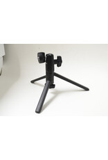 Polaroid Polaroid Table Top Tripod with Case (Pre-Owned) Polaroid Polaroid Table Top Tripod with Case (Pre-Owned)