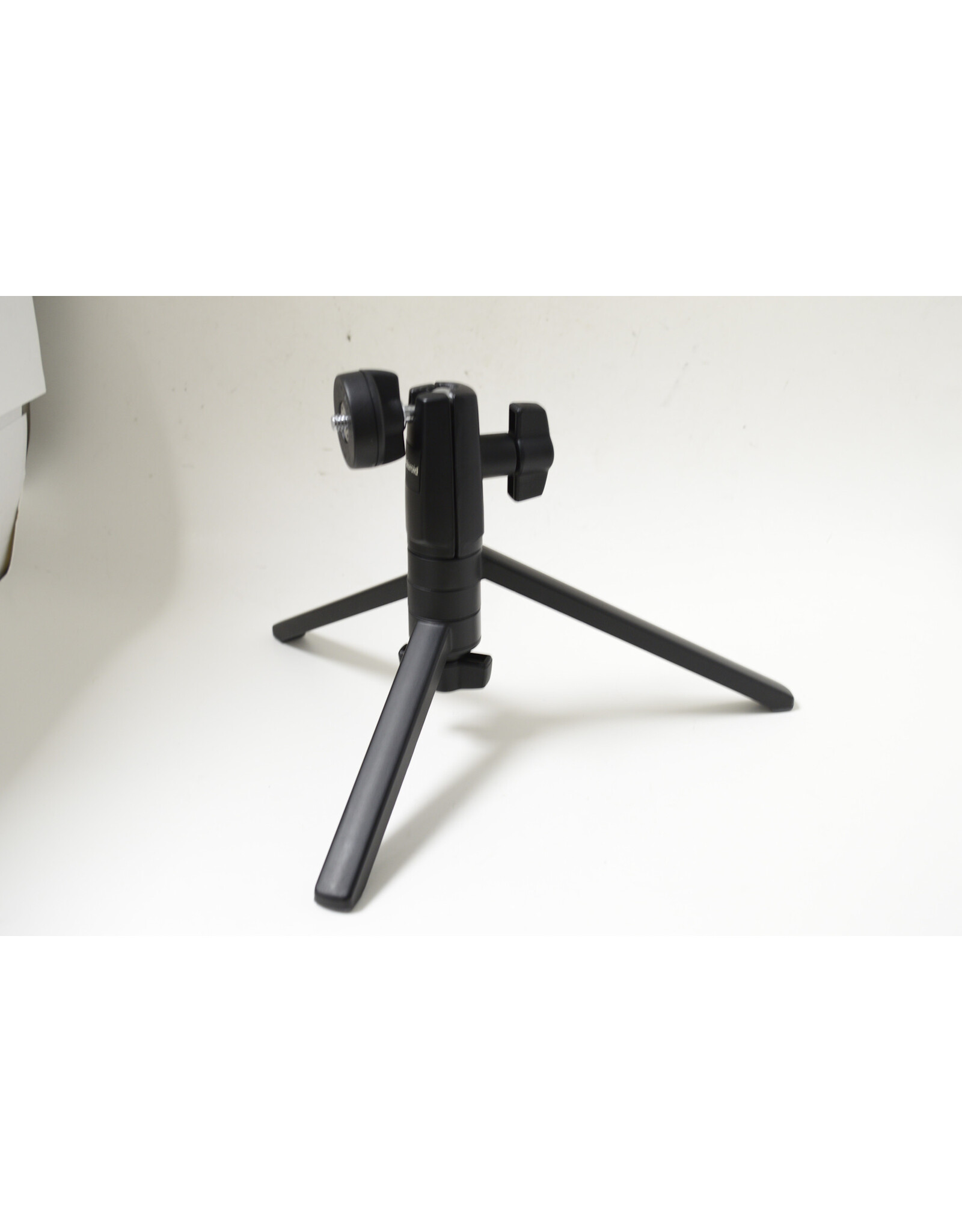 Polaroid Polaroid Table Top Tripod with Case (Pre-Owned)
