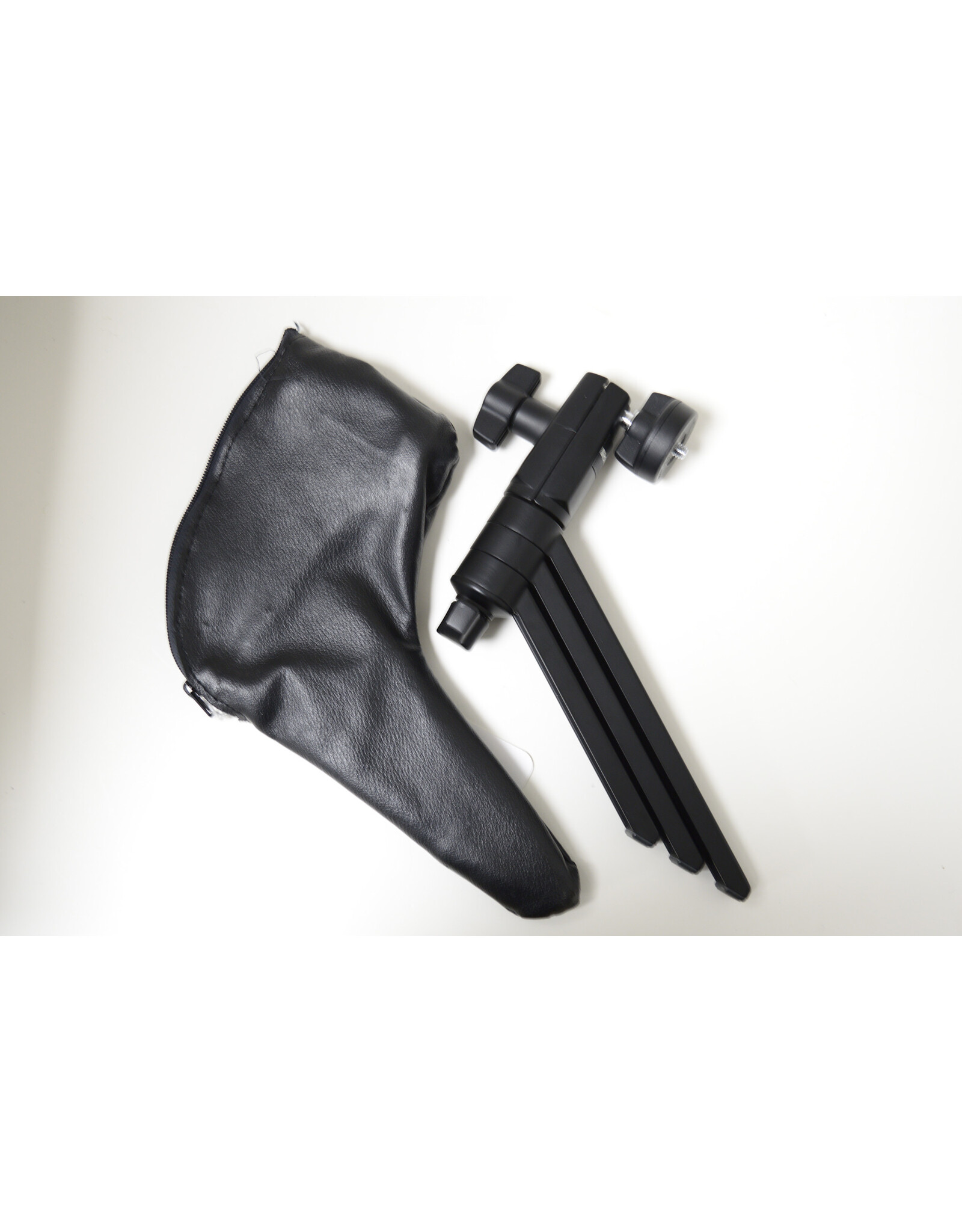 Polaroid Polaroid Table Top Tripod with Case (Pre-Owned)