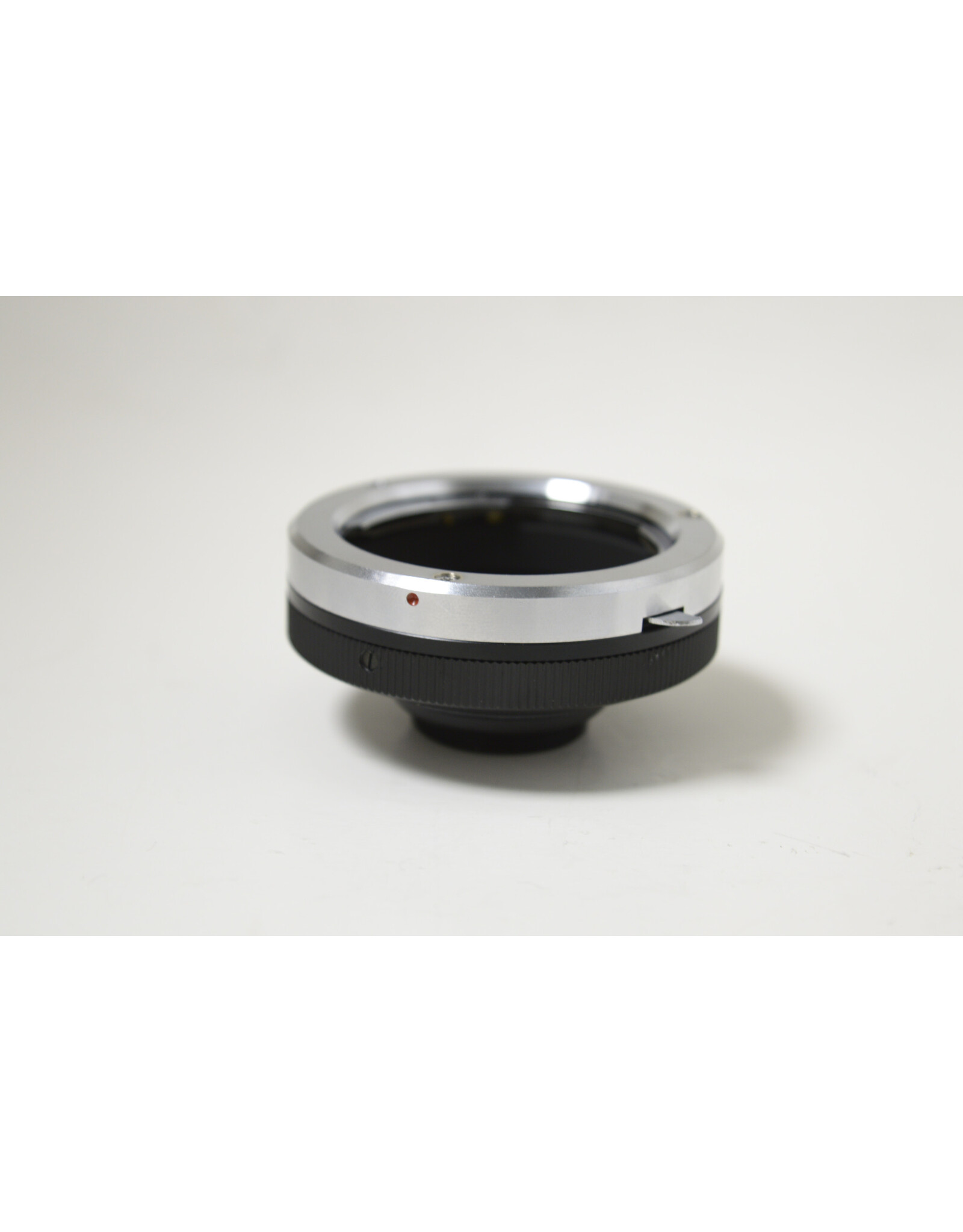 Hama 316/03 Lens Adapter for Minolta MD Lenses to C-Mount Camera