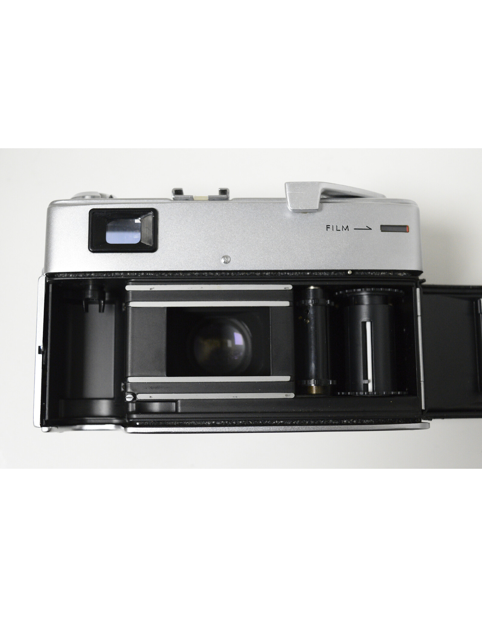 Minolta Minolta Hi-Matic 7s 35mm Rangefinder Film Camera with Case (Pre-Owned)