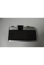 Topcon TOPCON RE-2 Silver 35 mm SLR Film Camera with rexatar 200mm f3.5 Lens