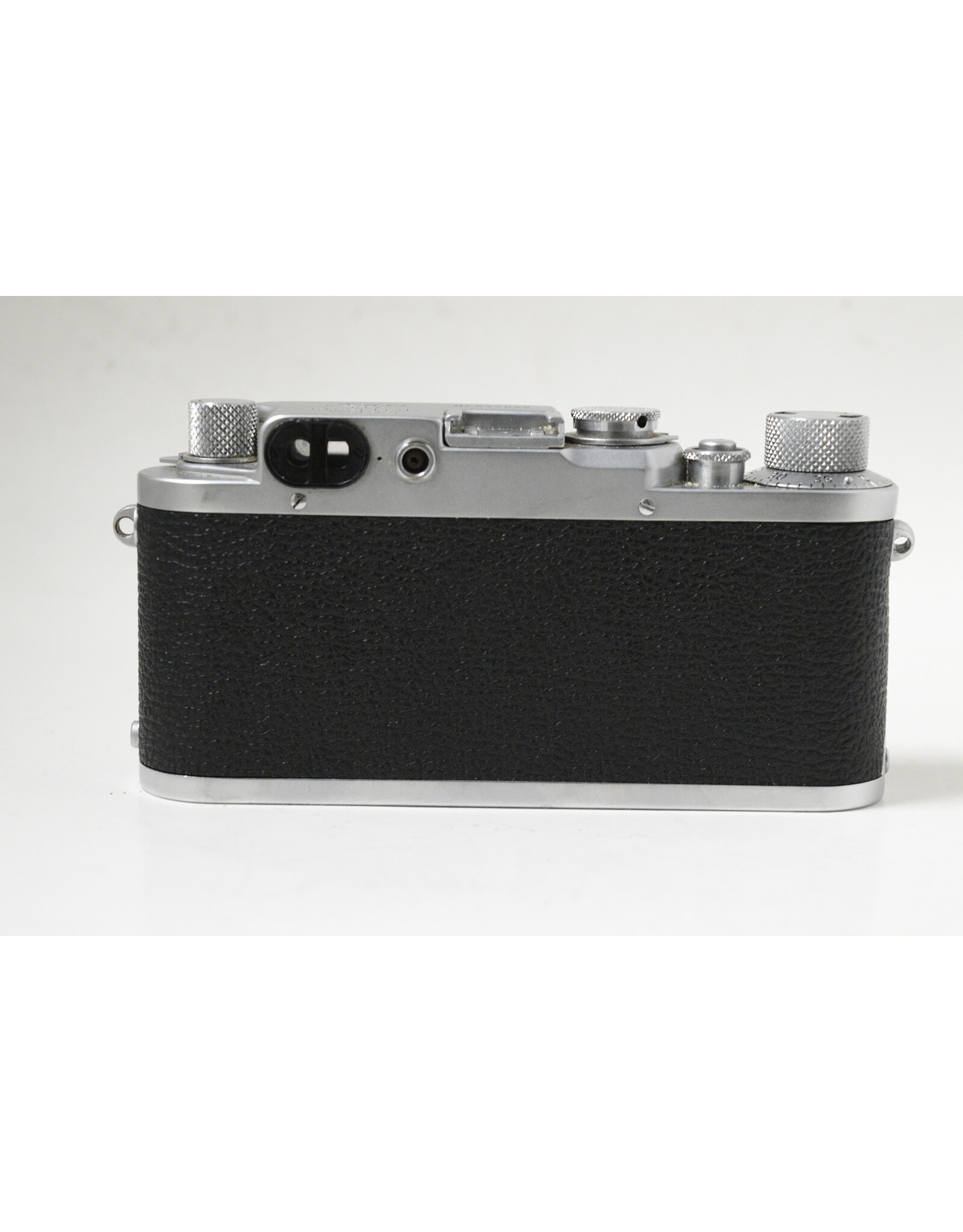 Leitz Leica IIIF  35mm Rangefinder Camera Body only , Chrome with Original case (AS-IS)