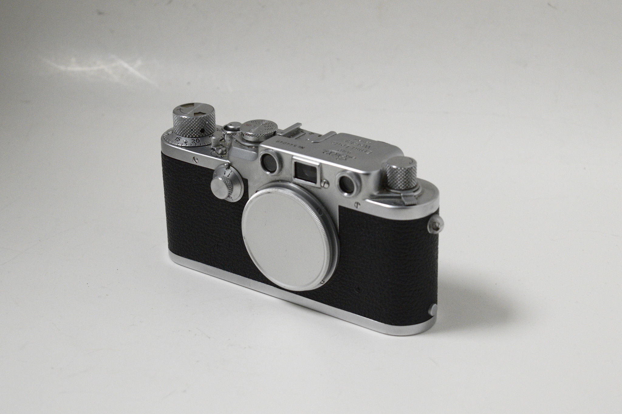 Leica IIIF 35mm Rangefinder Camera Body only , Chrome with