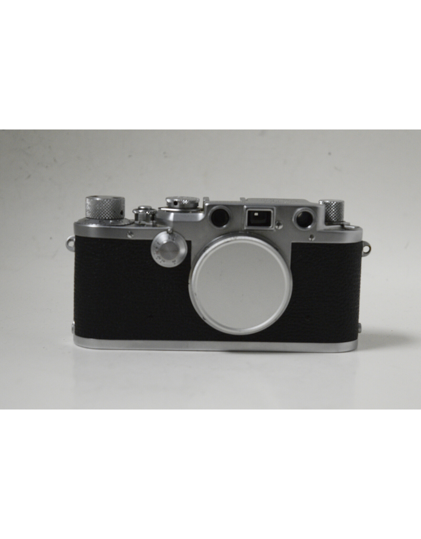 Leitz Leica IIIF  35mm Rangefinder Camera Body only , Chrome with Original case (AS-IS)