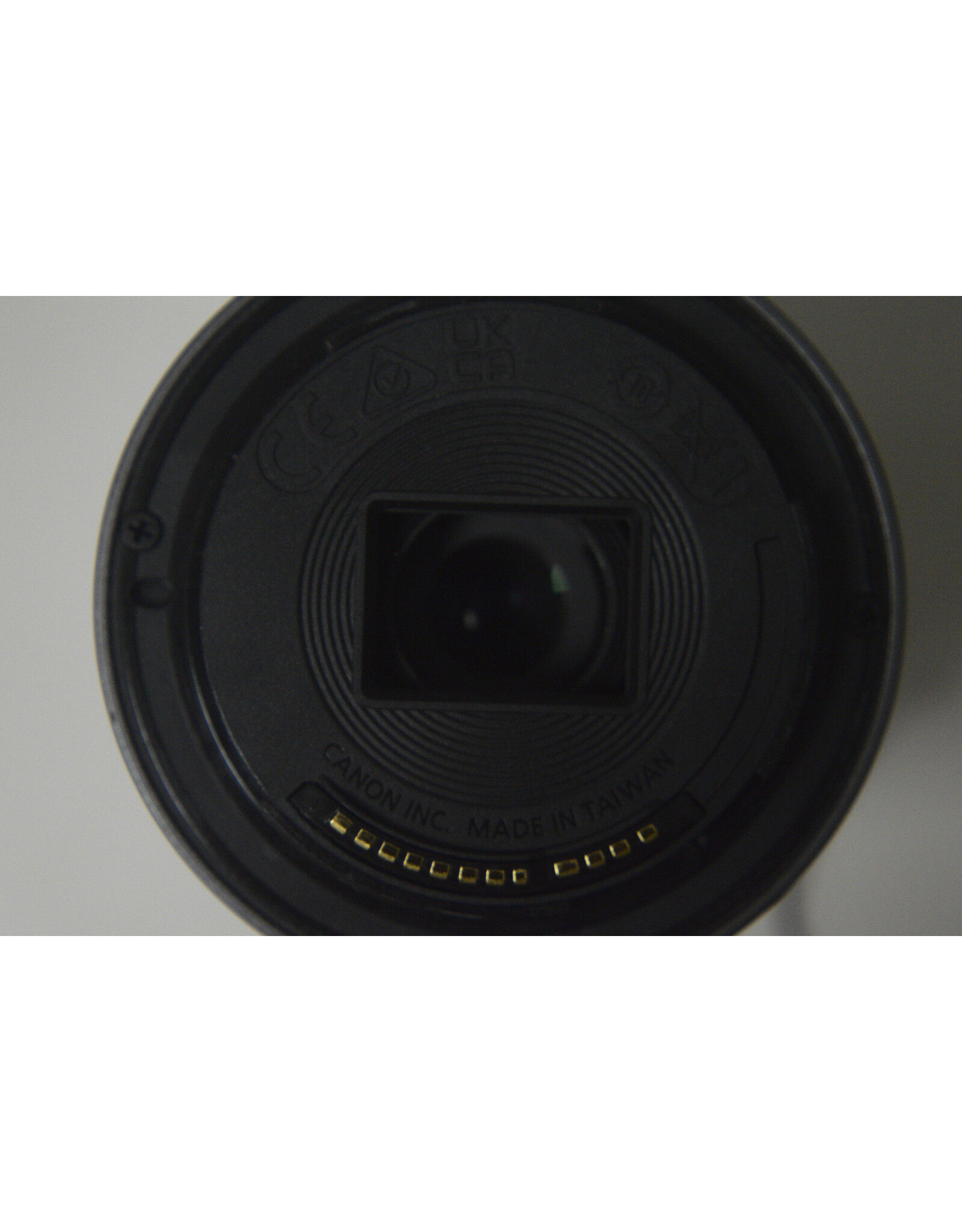 Canon [SOLD} Canon R50 Black + RF-S 18-45mm + 55-210mm Double lens kit  [Mint] with Canon Gadget Bag