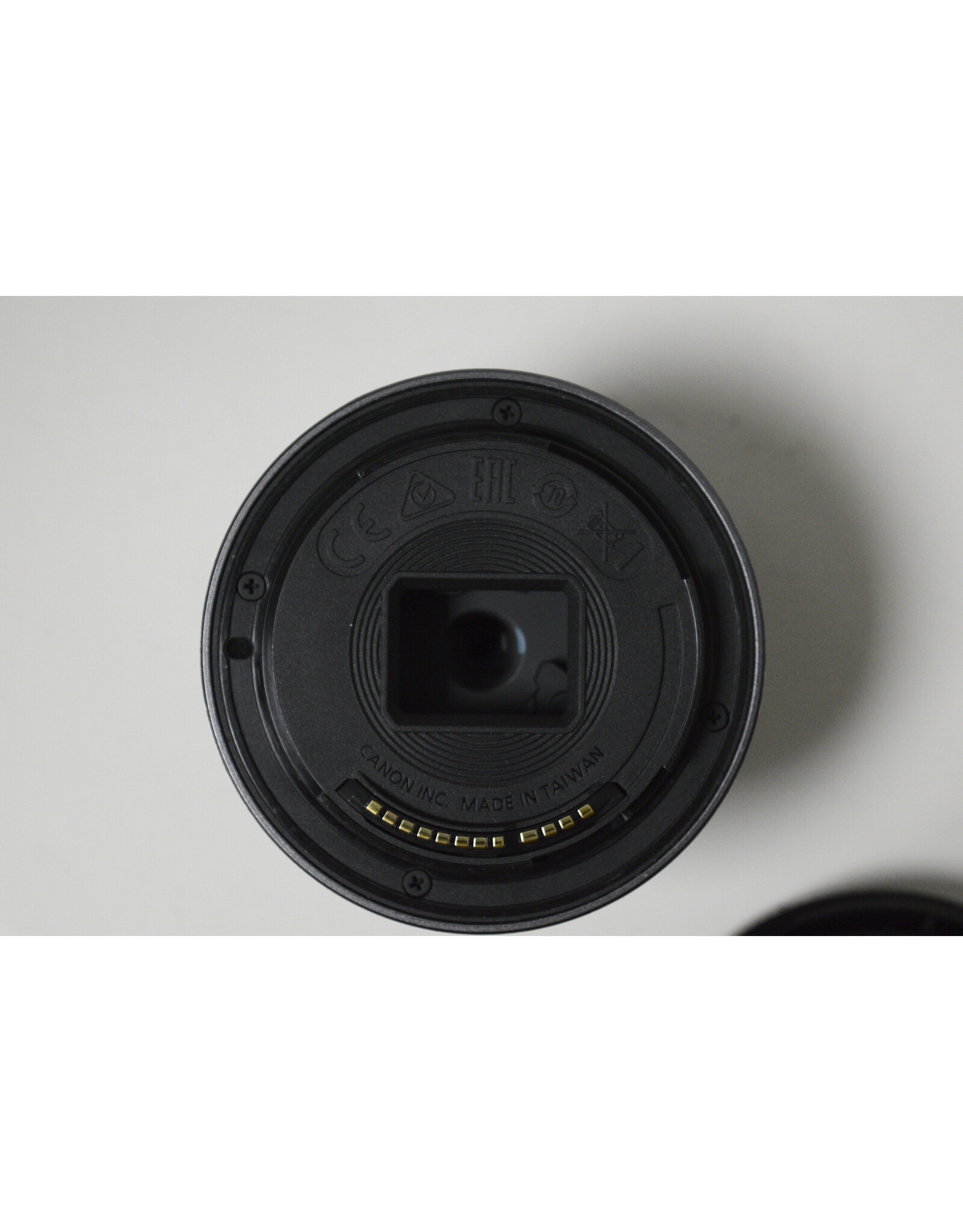 Canon [SOLD} Canon R50 Black + RF-S 18-45mm + 55-210mm Double lens kit  [Mint] with Canon Gadget Bag