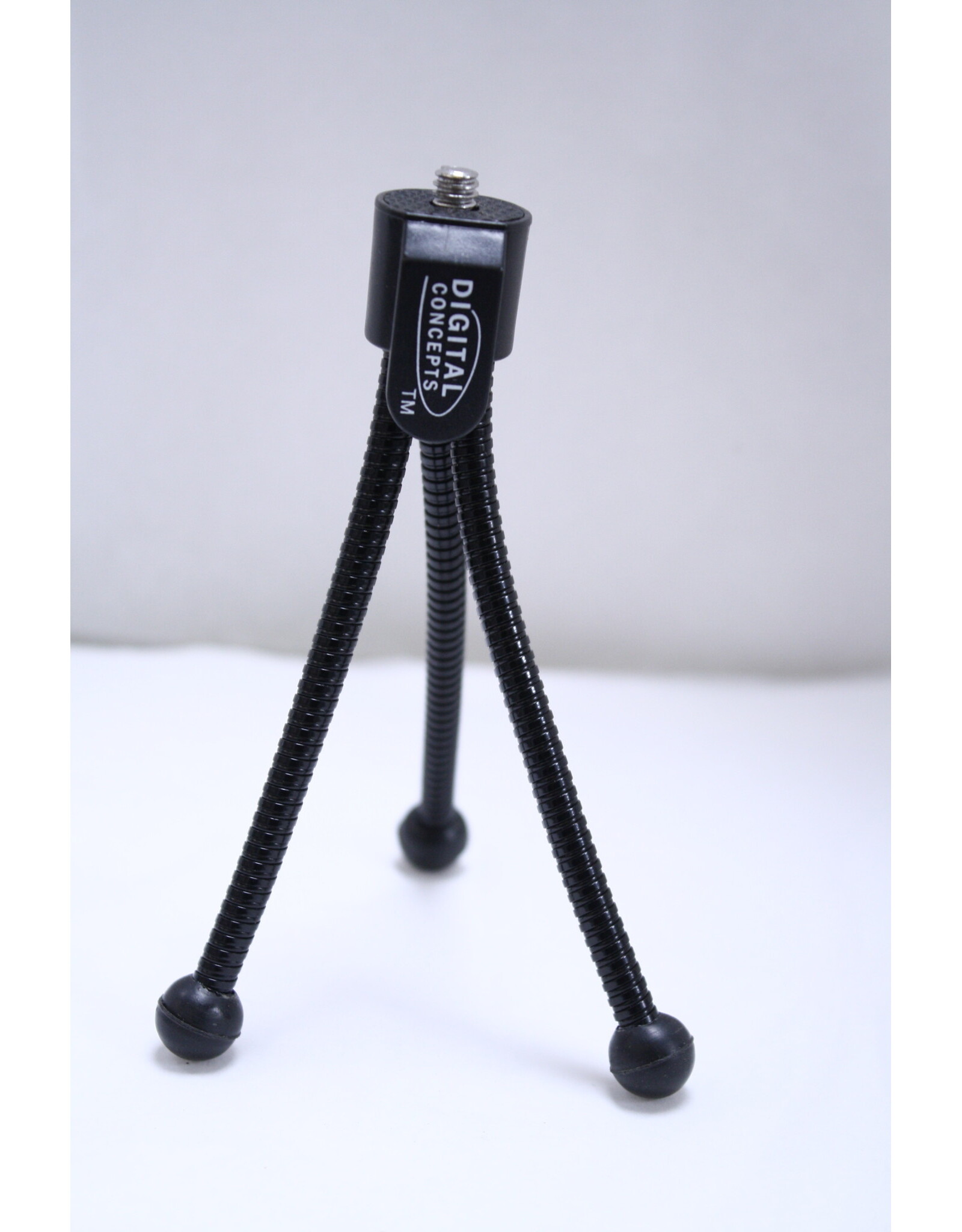 Digital Concepts Merkury Bendy Table Top Tripod