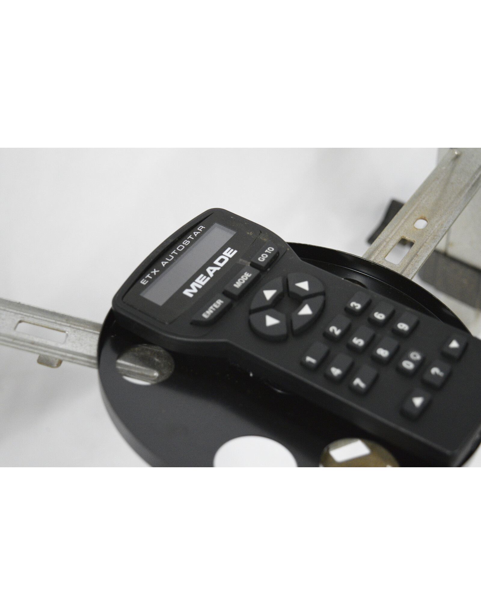 Meade Meade ETX 90 Telescope with Tripod, Case, and Autostar Hand Controller (Pre-Owned) - METX90-002