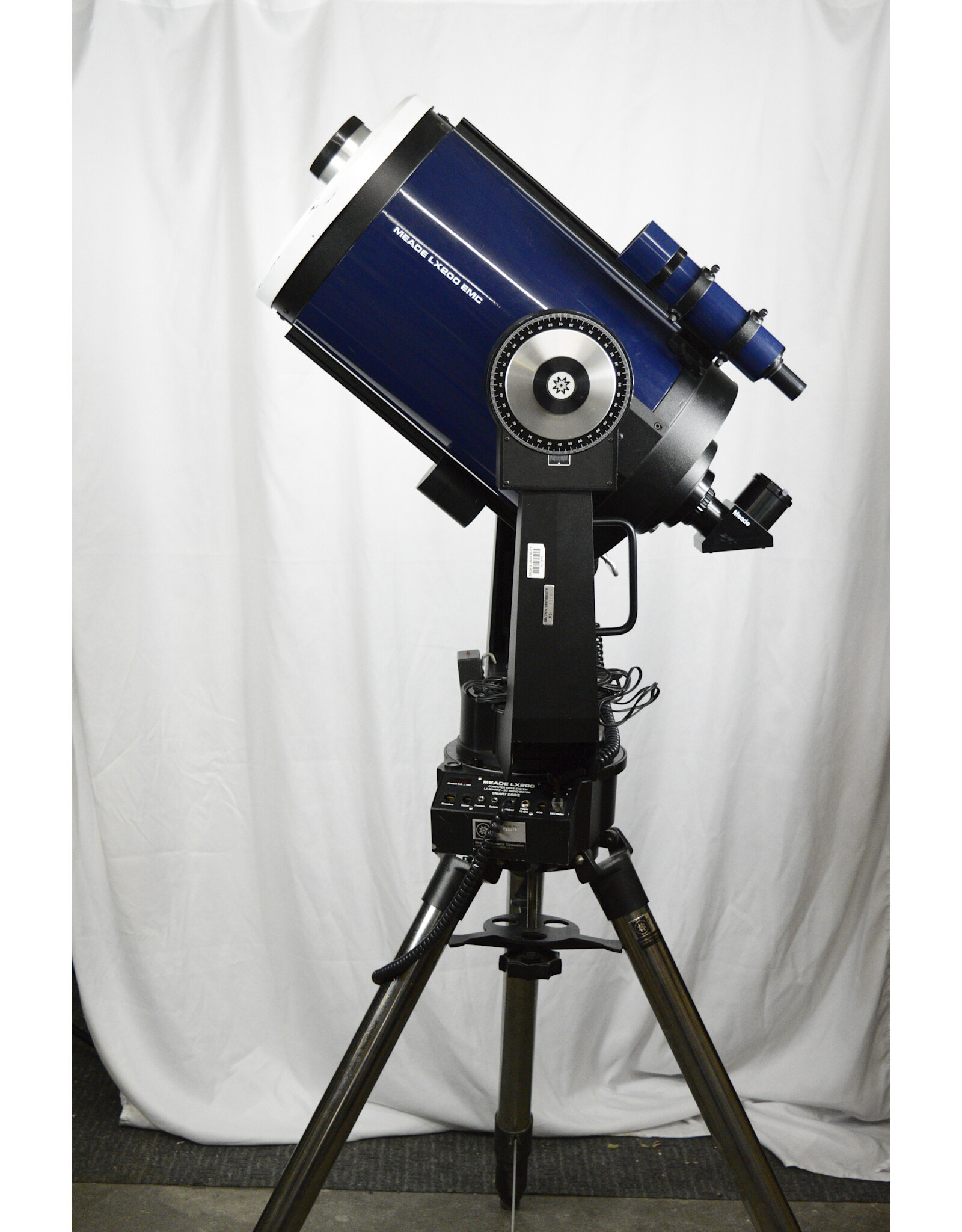 Meade Meade 10" Lx200 EMC SCT f/10 Telescope (Pre-Owned) - M10F10-001