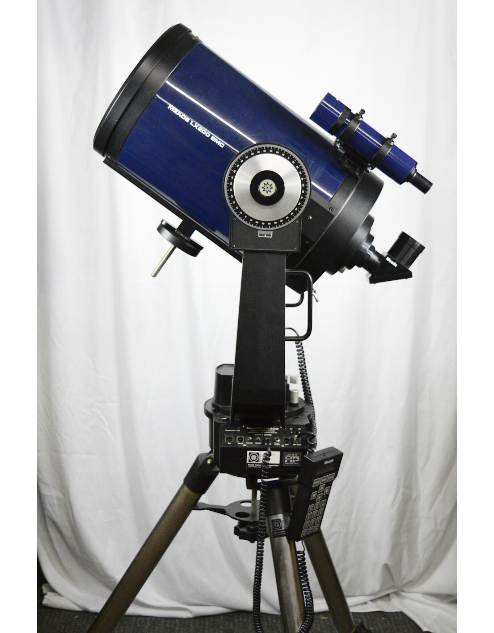 Meade Meade 10" Lx200 EMC f/6.3 Widefield Telescope with Tripod, Hand Controller, & Hard Case  (LOCAL PICKUP ONLY) - M10F63-001