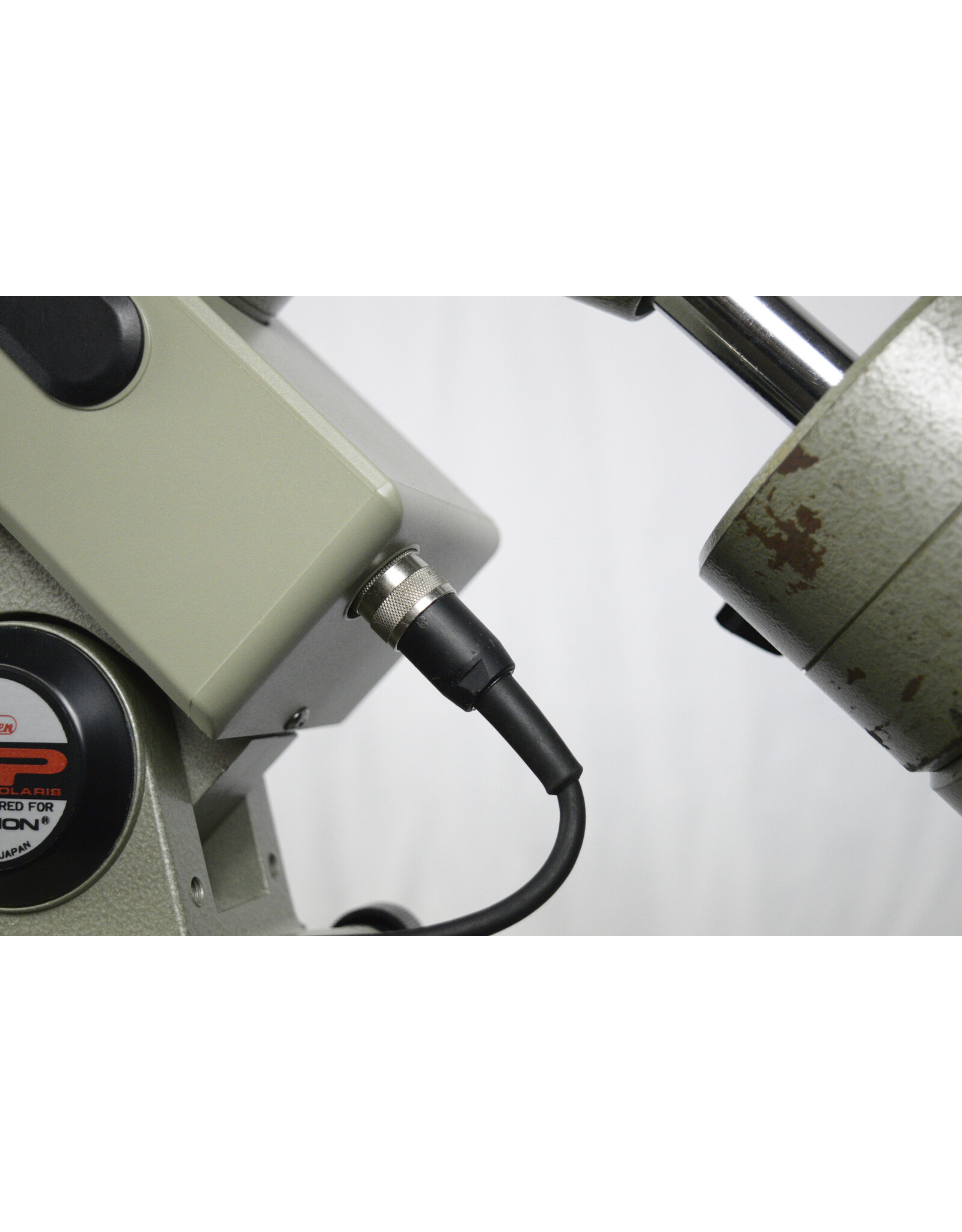 Orion/Vixen Vixen GP Mount with Tripod, weights, motors installed, with WORKING  hand Paddle