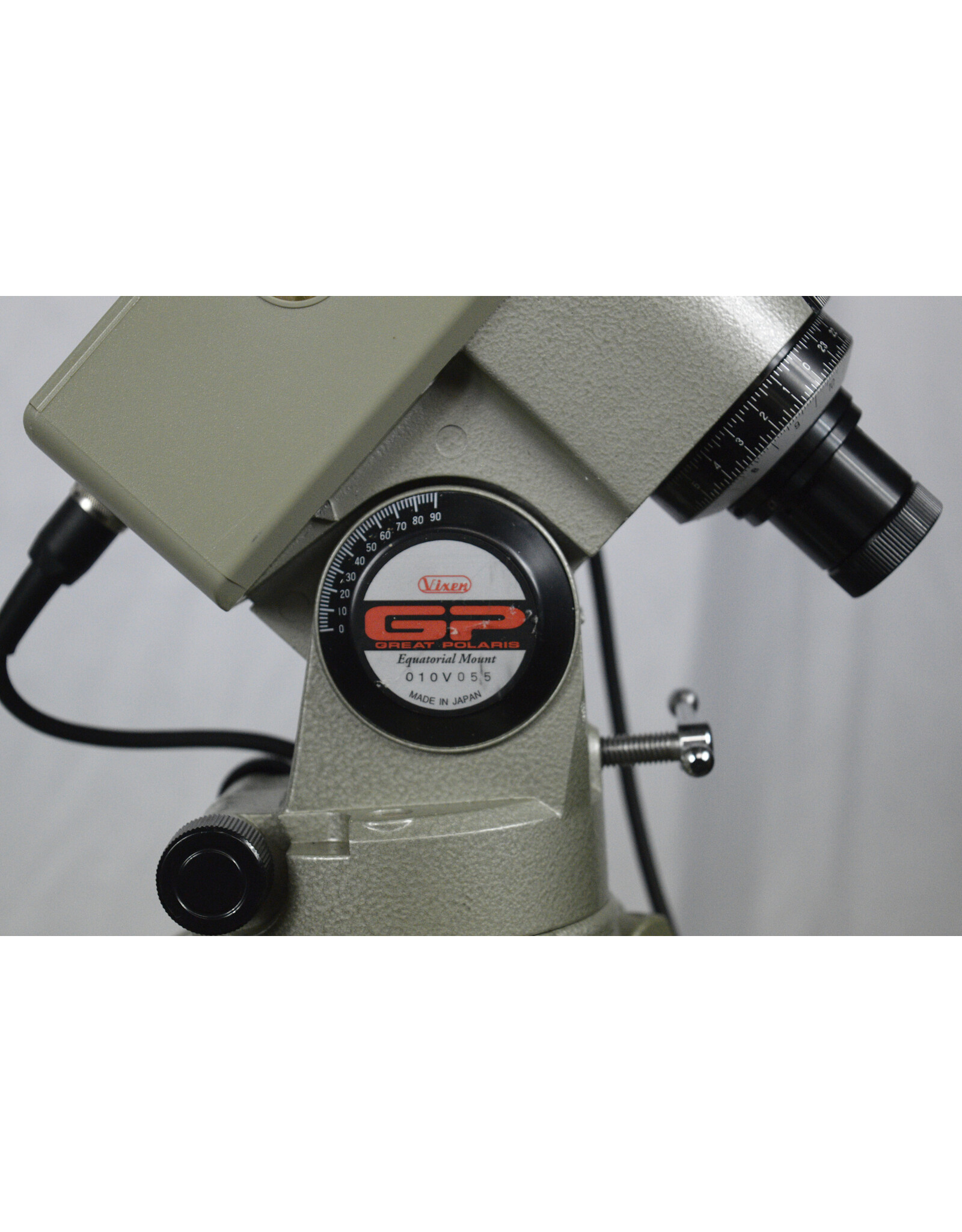 Orion/Vixen Vixen GP Mount with Tripod, weights, motors installed, with WORKING  hand Paddle