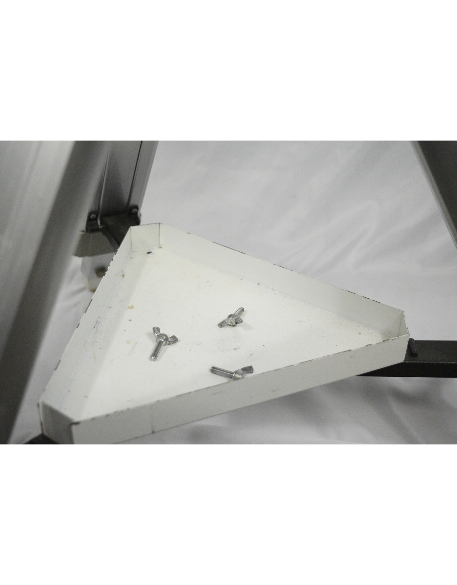 Orion/Vixen Vixen GP Mount with Tripod, weights, motors installed, no hand Paddle