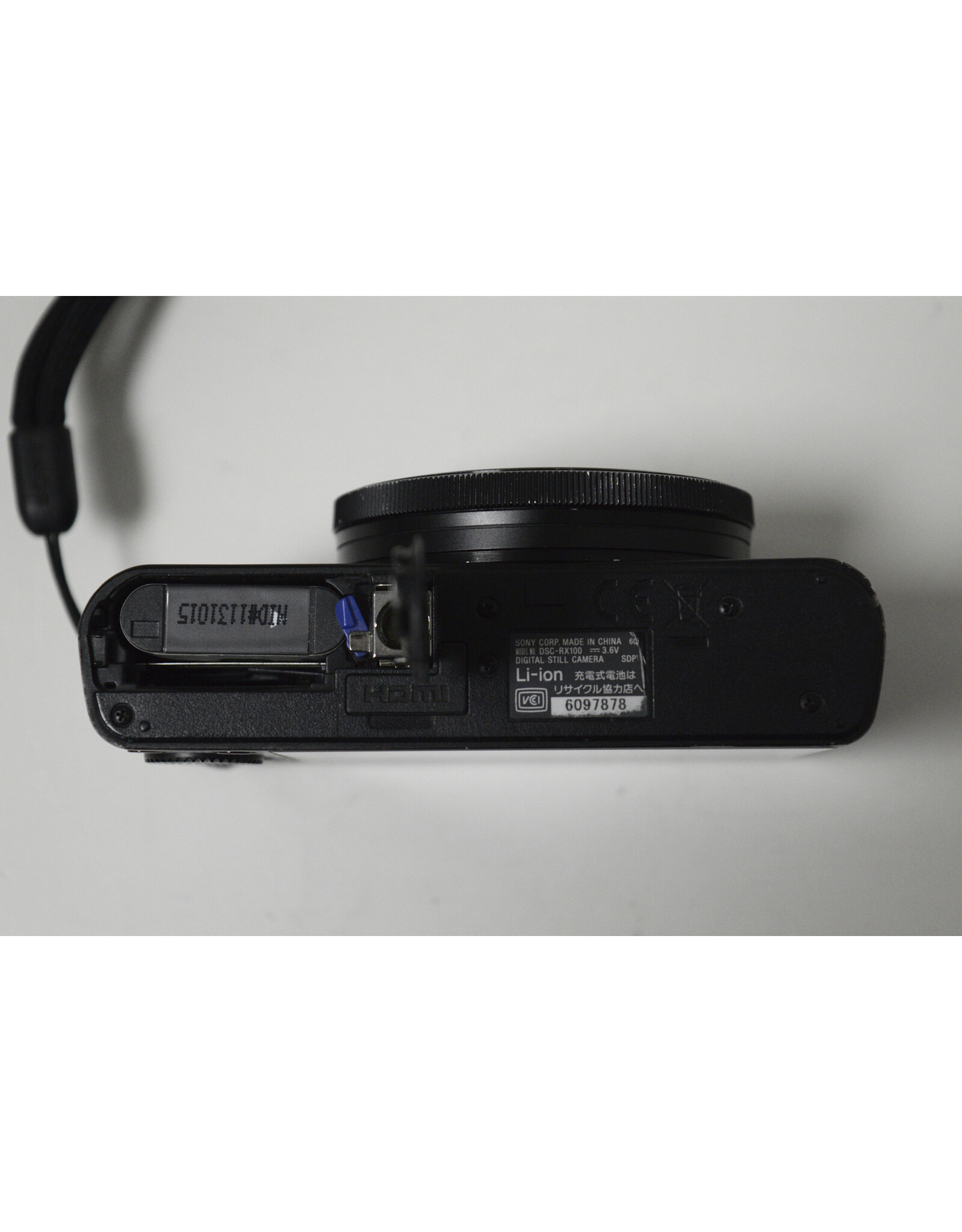 Sony Cybershot DSC-RX100 Point and shoot camera (Pre-Owned)