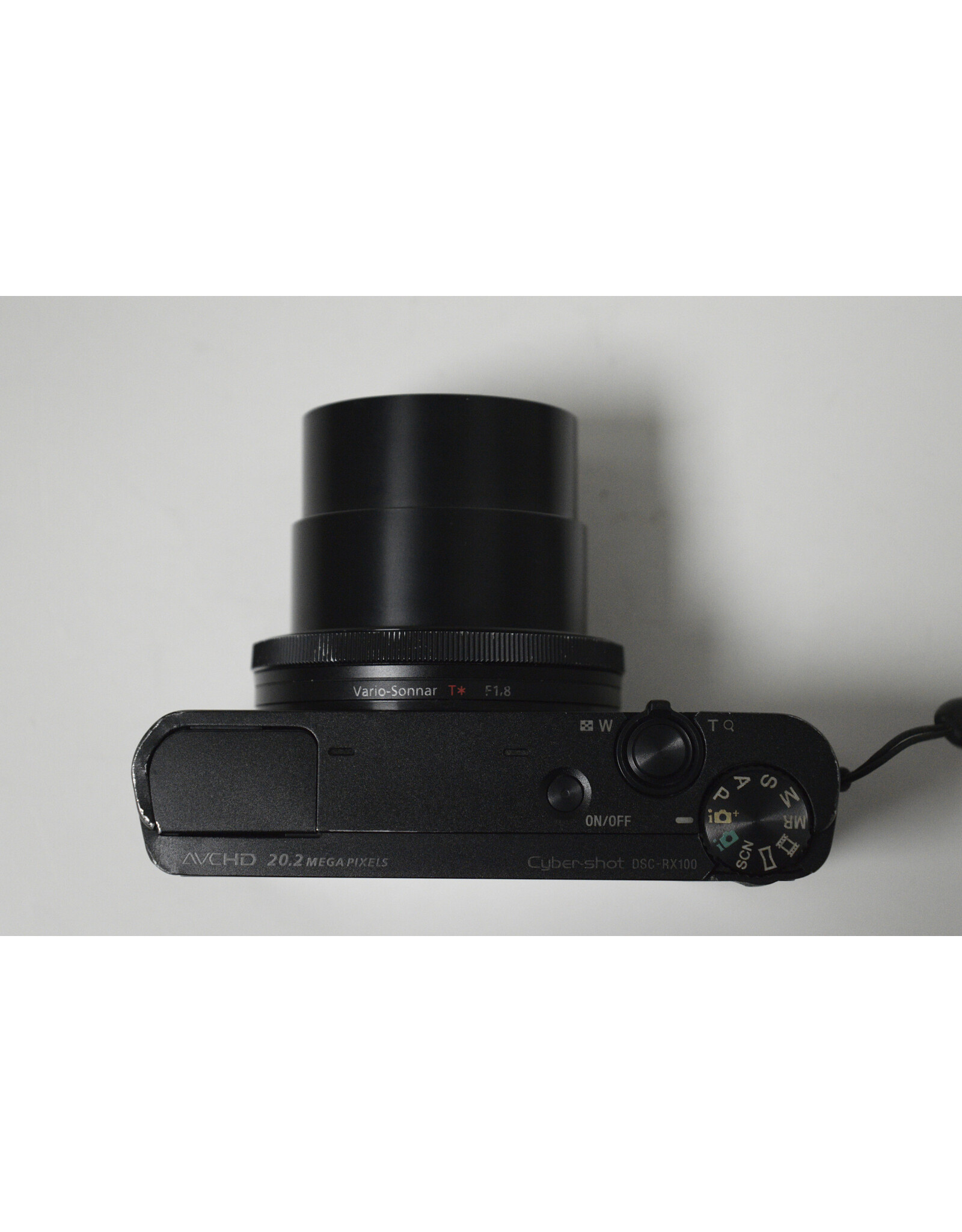 [PAID] Sony Cybershot DSC-RX100 Point and shoot camera (Pre-Owned)