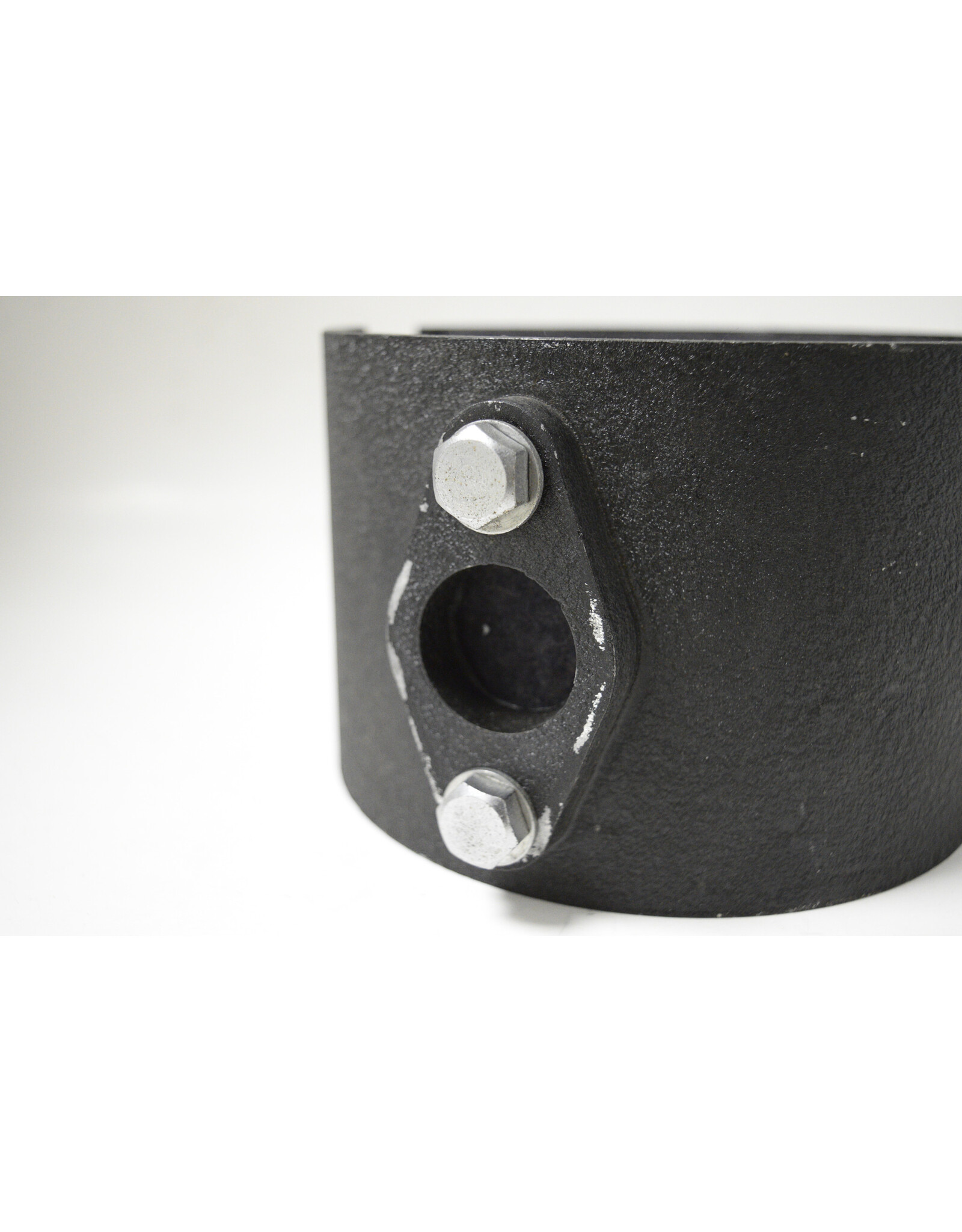 Telescope 5.25" (135mm) Clamshell Cradle Ring (Pre-owned)