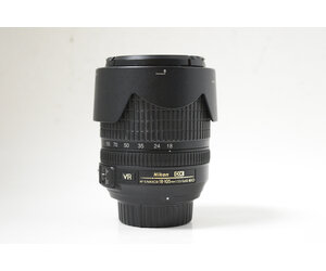 Nikon DX VR AF-S Nikkor 18-105mm Lens 1:3.5-5.6G ED Lens (Pre