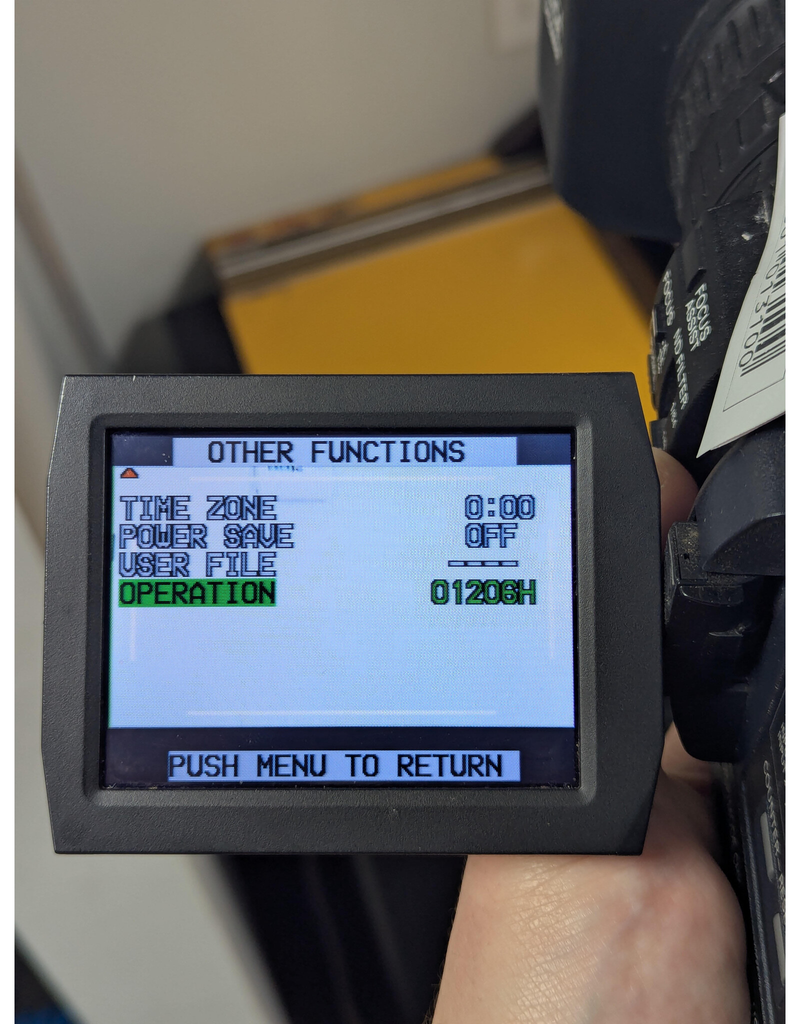 Panasonic Panasonic HVX 200P DVC-PRO HD Video Camera w/ Charger and 16gb P2 Card (Pre-Owned)