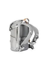 Vanguard Vanguard VEO CITY B37 SMALL CAMERA BACKPACK W/ POUCH (GRAY)