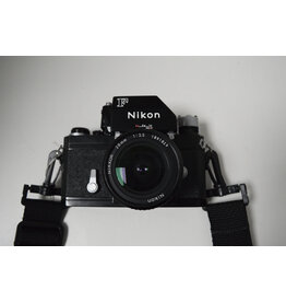 Nikon Nikon F 35mm SLR Lens kit with accessories