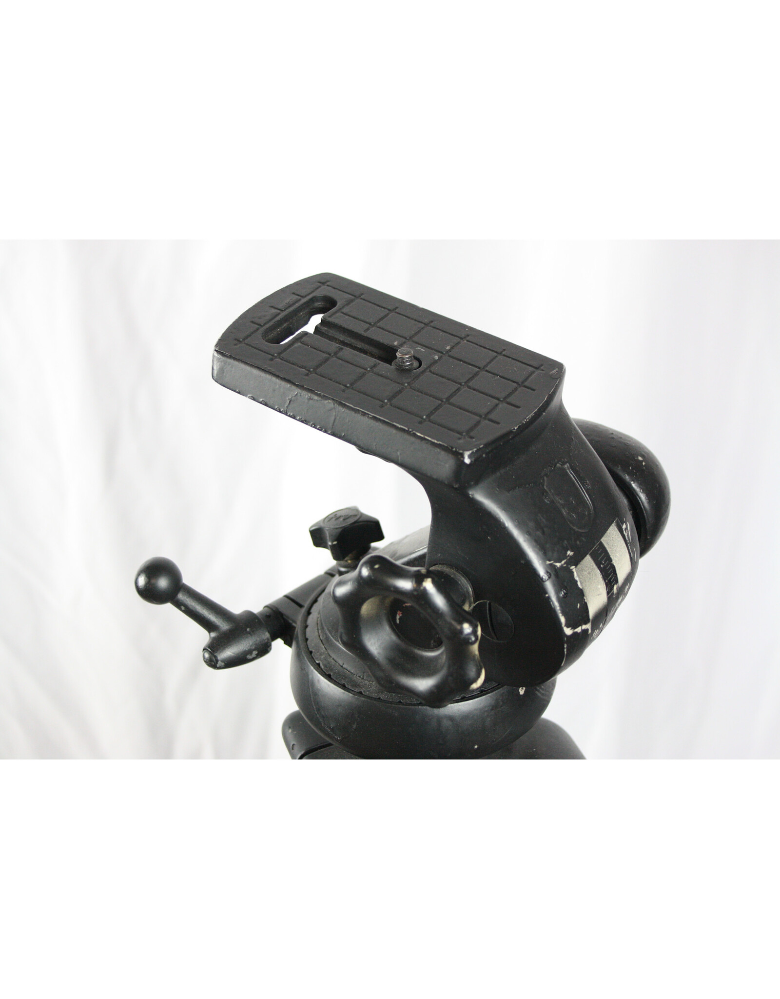 Linhof Linhof S 420 R Professional Heavy Duty Tripod (Pre-Owned)