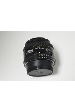 Nikon Nikon D800 w/ 50mm 1.8 and Meike 85mm 1.8, Kastar Battery Grip, Charger, Vangaurd Bag, Rode Video Mic Go II