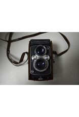 Yashica Yashica-Mat Copal-MXV Medium Format TLR Vintage 120 Film Camera w/ Leather Case (Pre-owned)