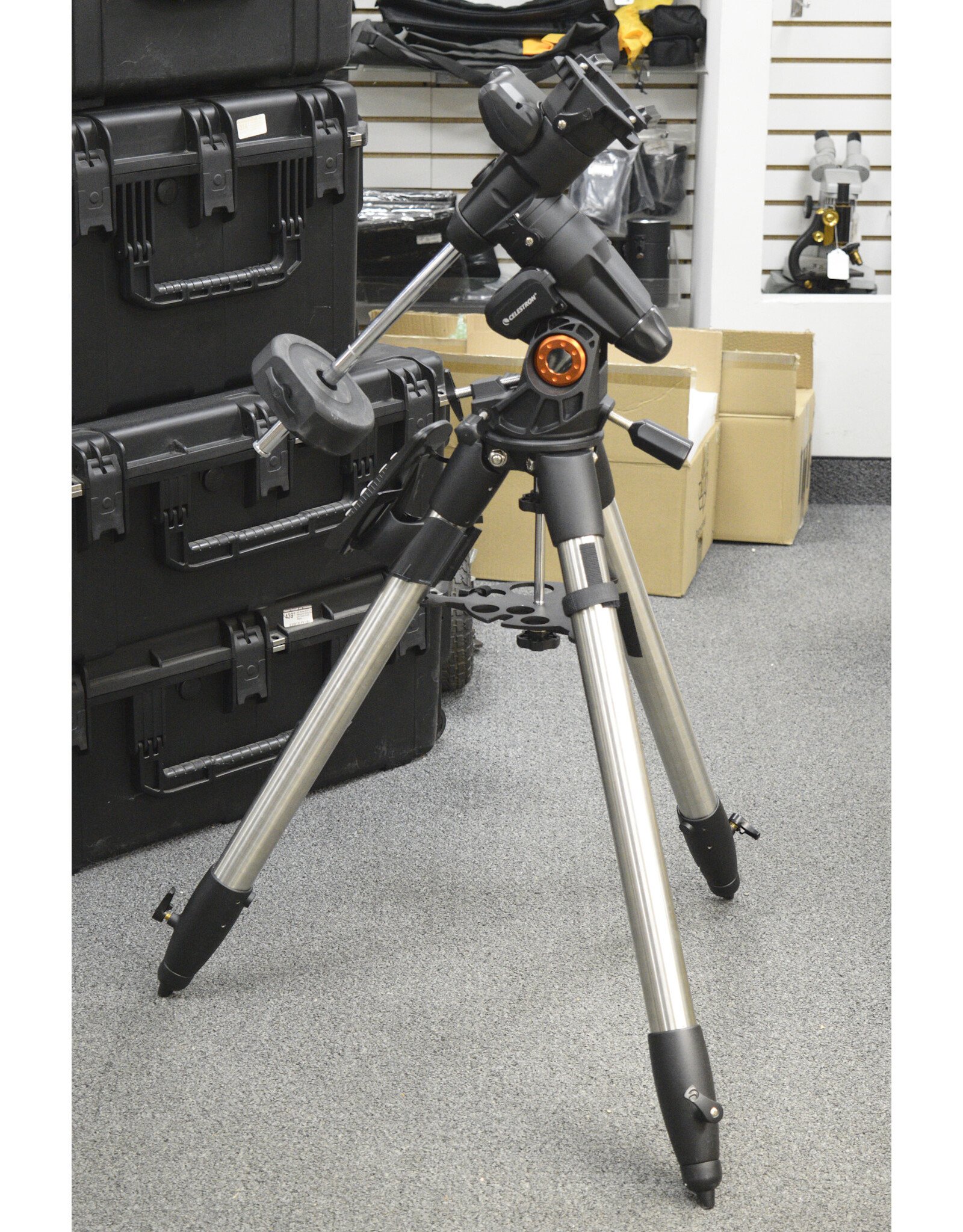 Celestron Celestron  AVX Mount with Dec Cable, DC Cord and Spreader and Computer Hand Control (Pre-owned in Original Shipping Box)