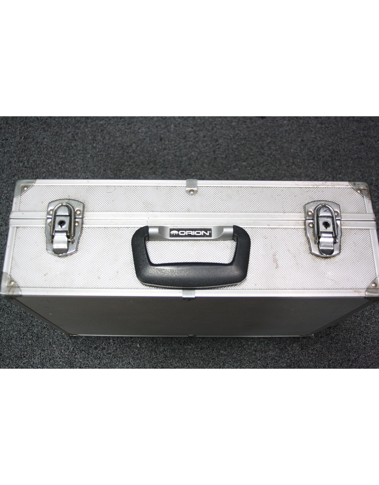 Orion Orion 18 x 13 x 6" aluminum case with foam interior