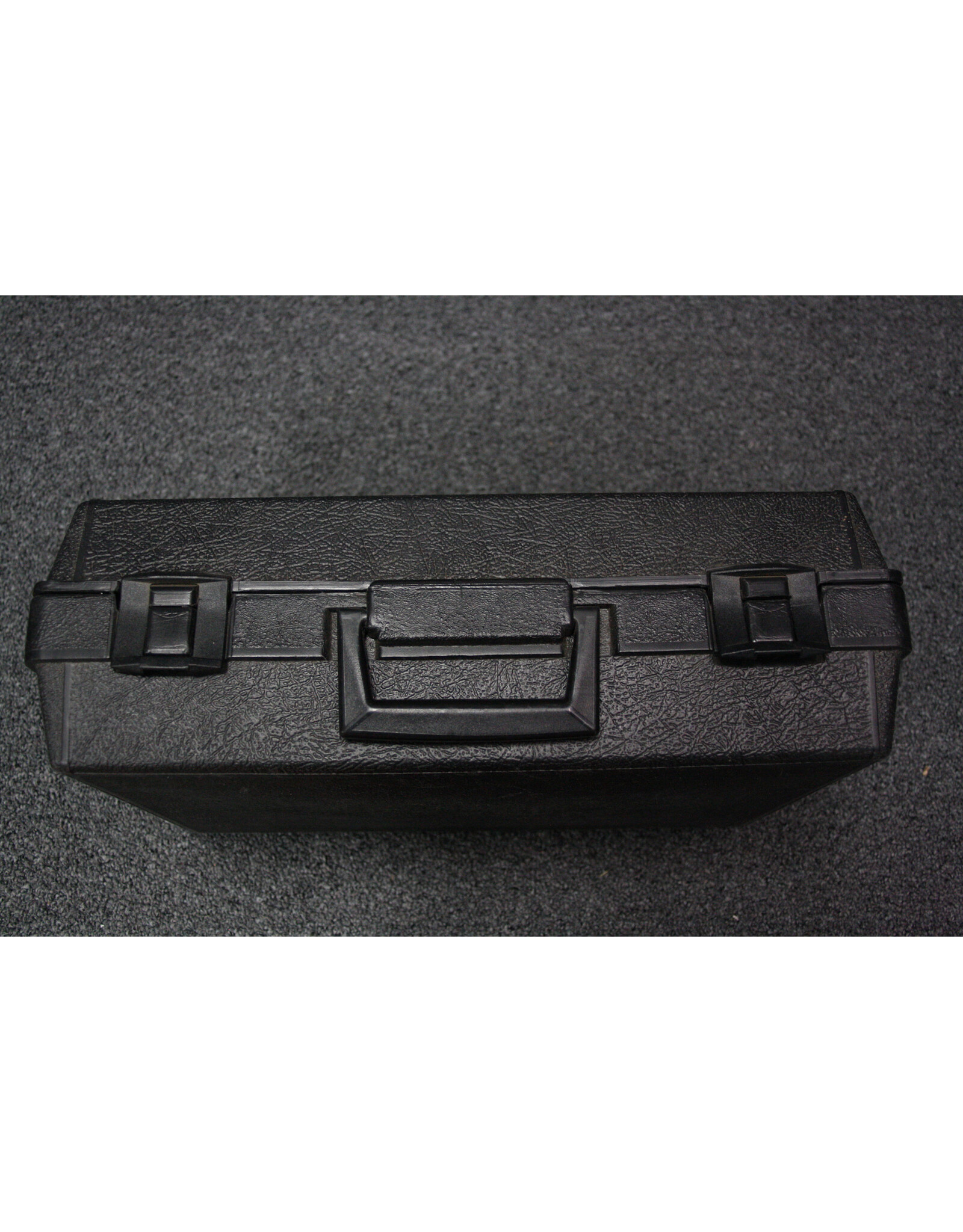 Orion Orion 17 x 12 x 6' hard-case with foam interior