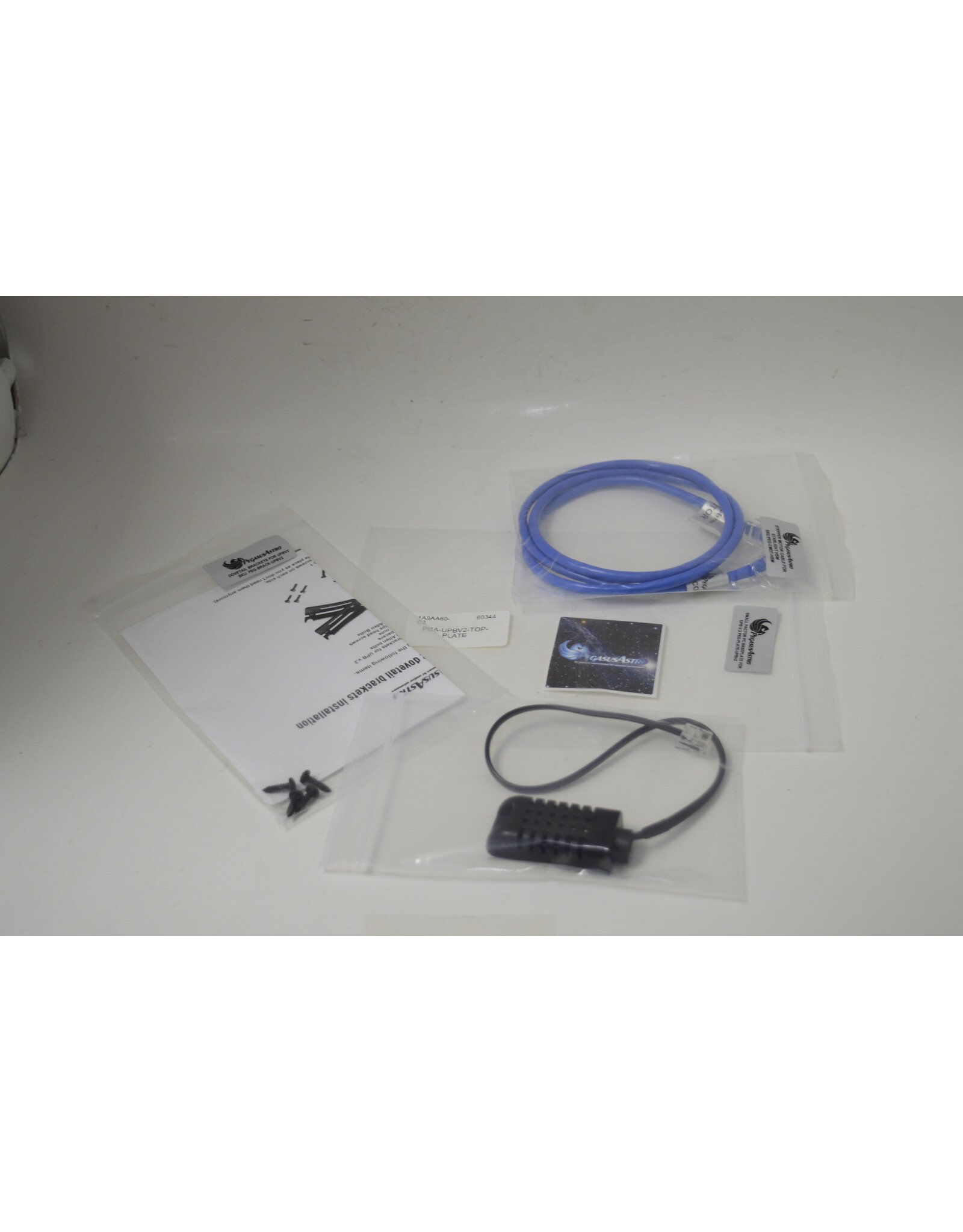 Pegasus Astro PegasusAstro Ultimate Powerbox V2 with Adapter and Accessories (Pre-owned)