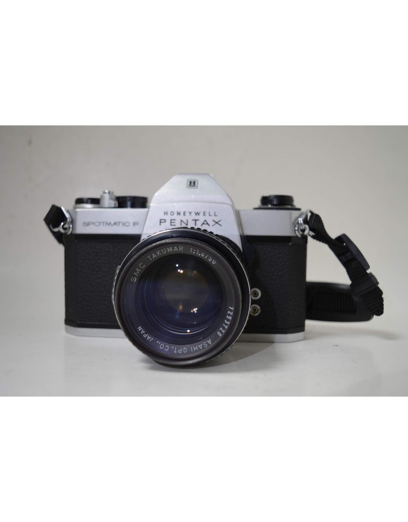 Honeywell Honeywell Pentax Spotmatic F  with SMC Takumar 50mm 1.4 Lens & fitted Case