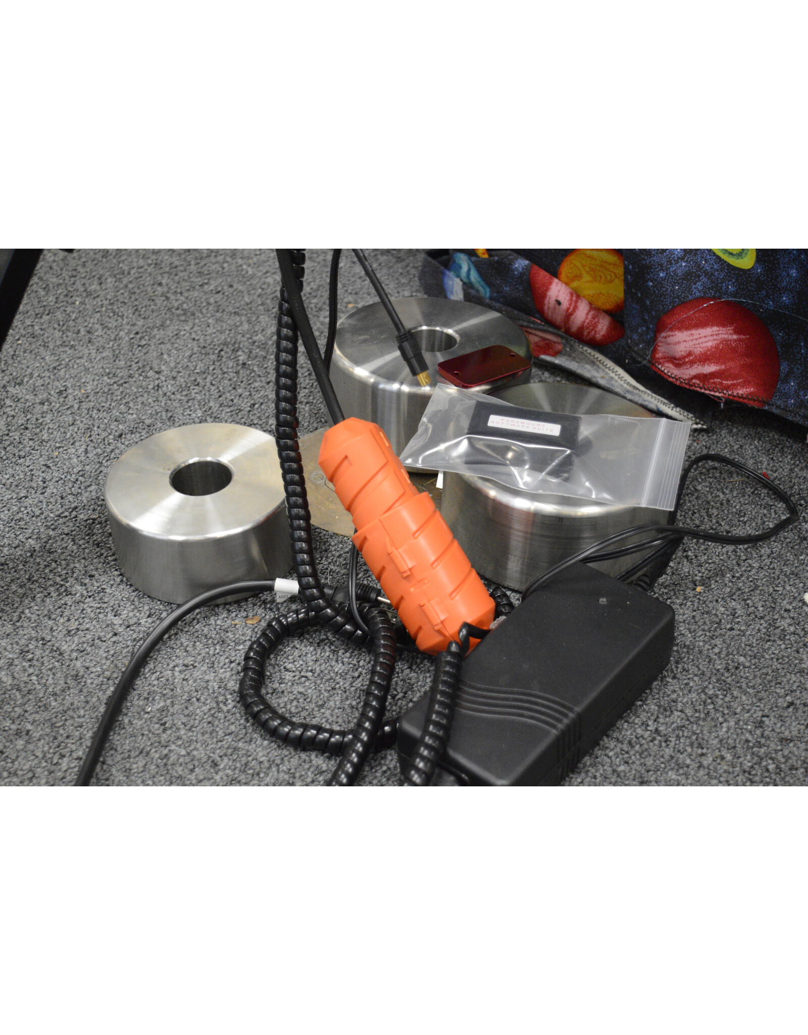 Paramount [PAID] Paramount MYT Mount with Tri-Pier (Pre-owned)