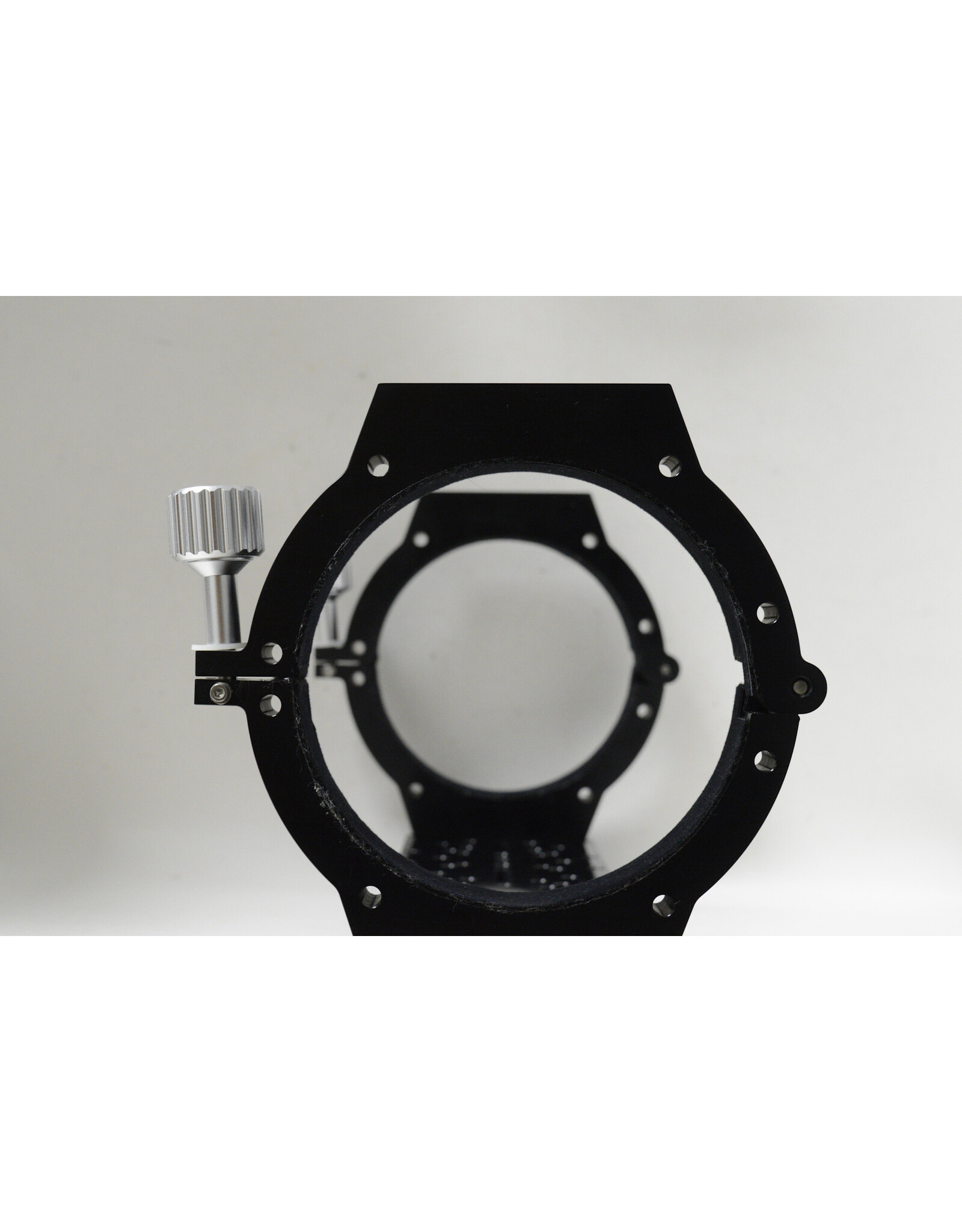 140mm Cradle Mounting Ring Set with Losmandy DUP14 14" Dovetail Bar (pre-owned)