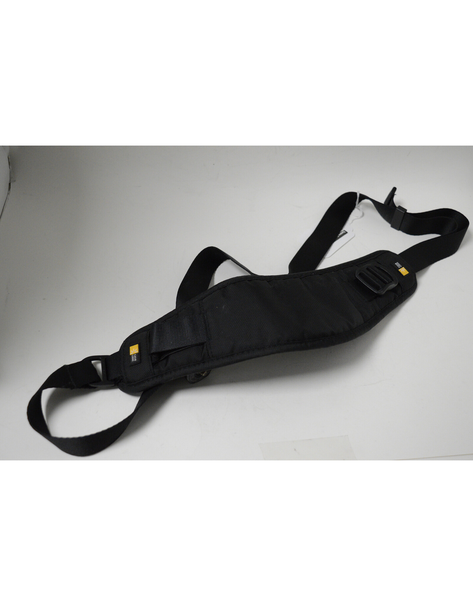 Case Logic Case Logic 10/14/SZ Cross Body Strap (OPEN BOX