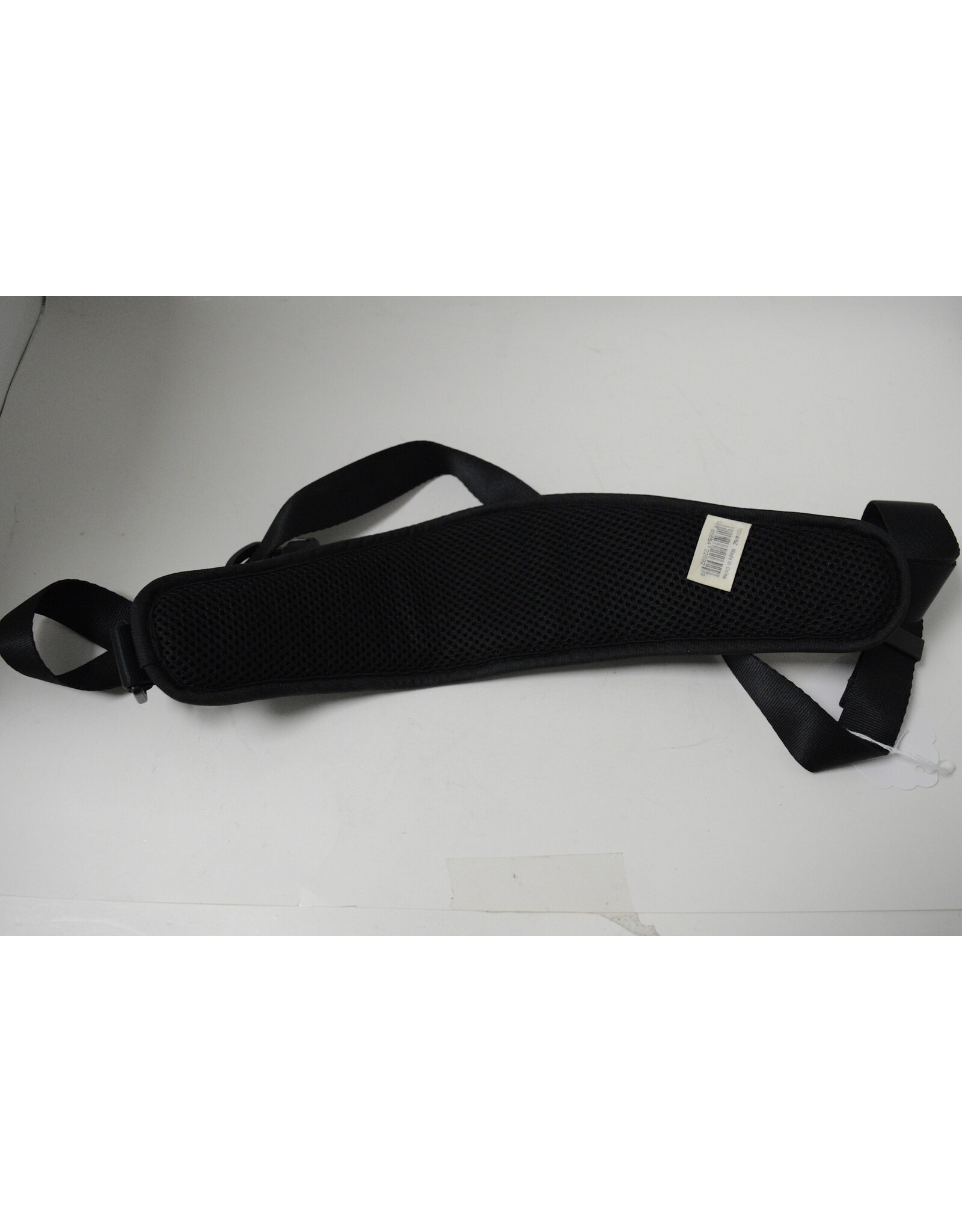 Case Logic Case Logic 10/14/SZ Cross Body Strap (OPEN BOX