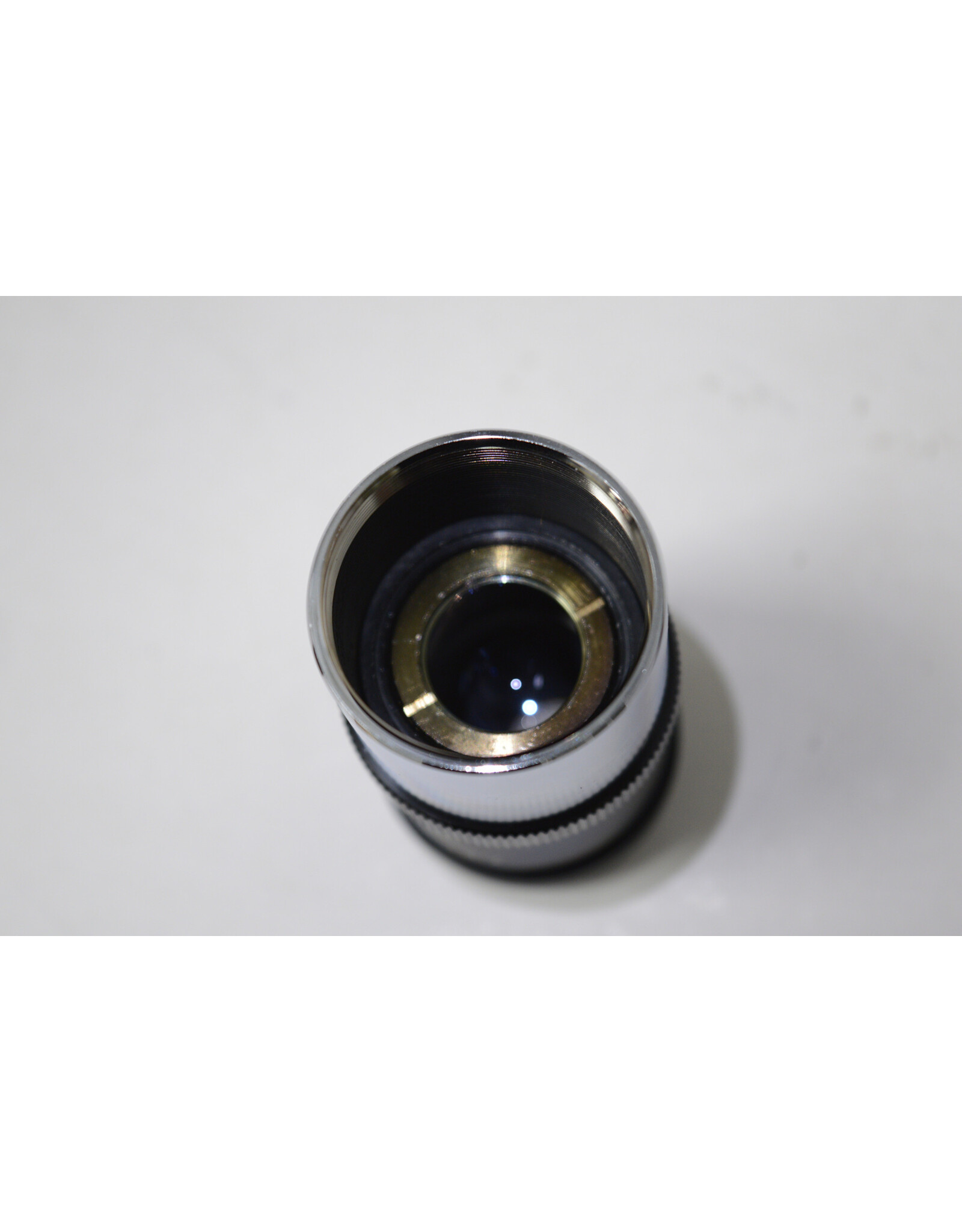 Celestron A pre-owned Celestron 20 mm Kellner 1.25″ eyepiece
