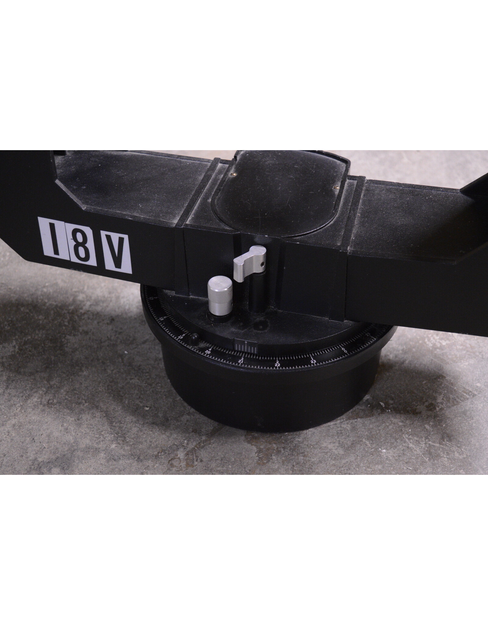 Meade Meade Lx200 Classic 10" Fork Mount Only (Pre-Owned) SOLD AS IS