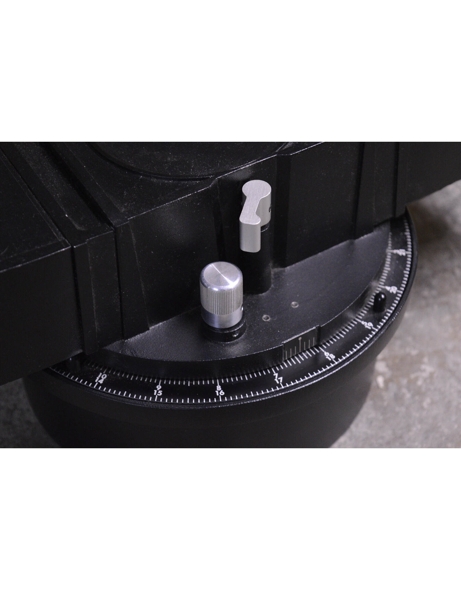 Meade Meade Lx200 Classic 12" Fork Mount Only (Pre-Owned) TESTED!